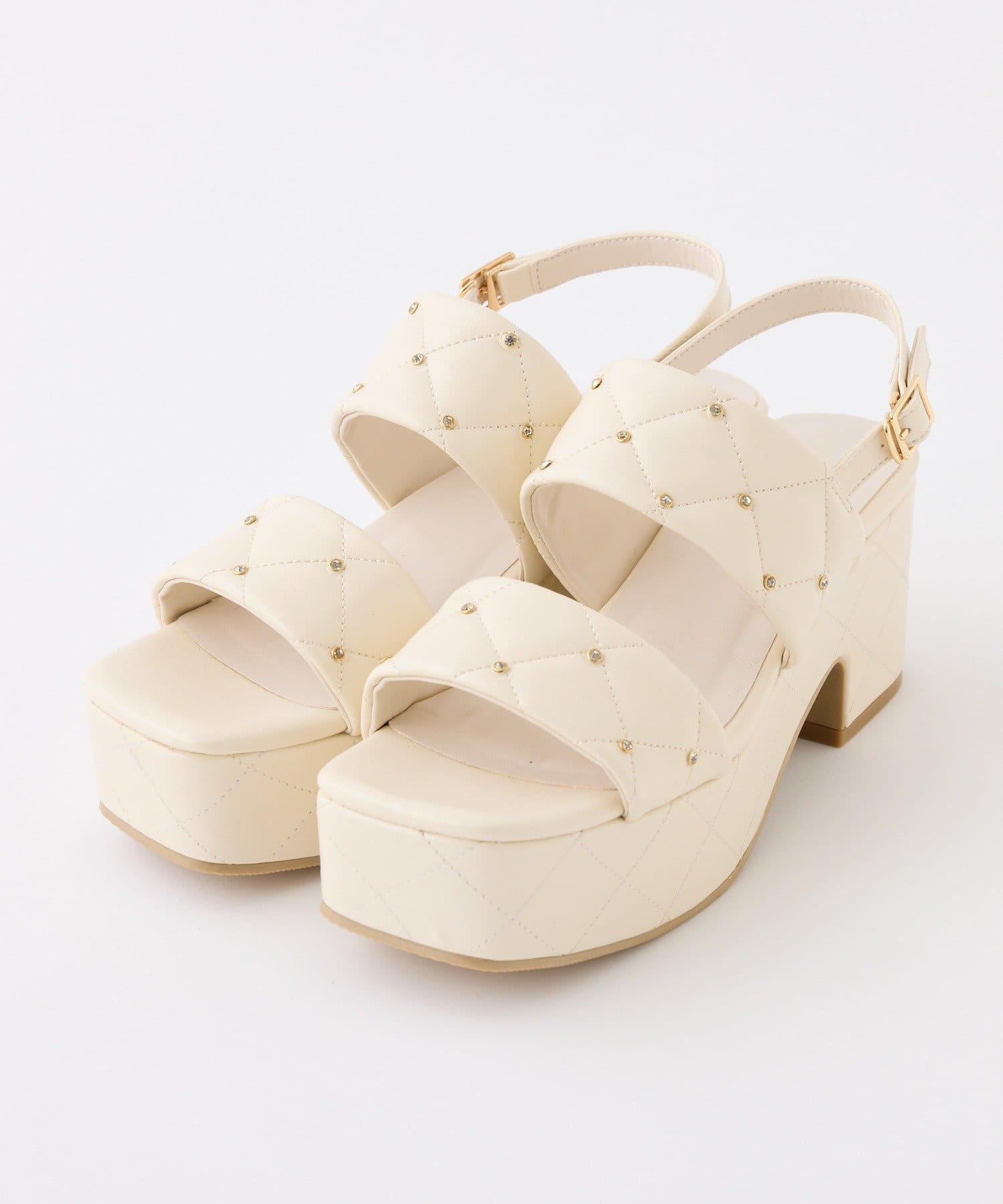 one after another NICE CLAUP(ワンアフターアナザー ナイスクラップ) ビジュースタッズ付きキルティングサンダル