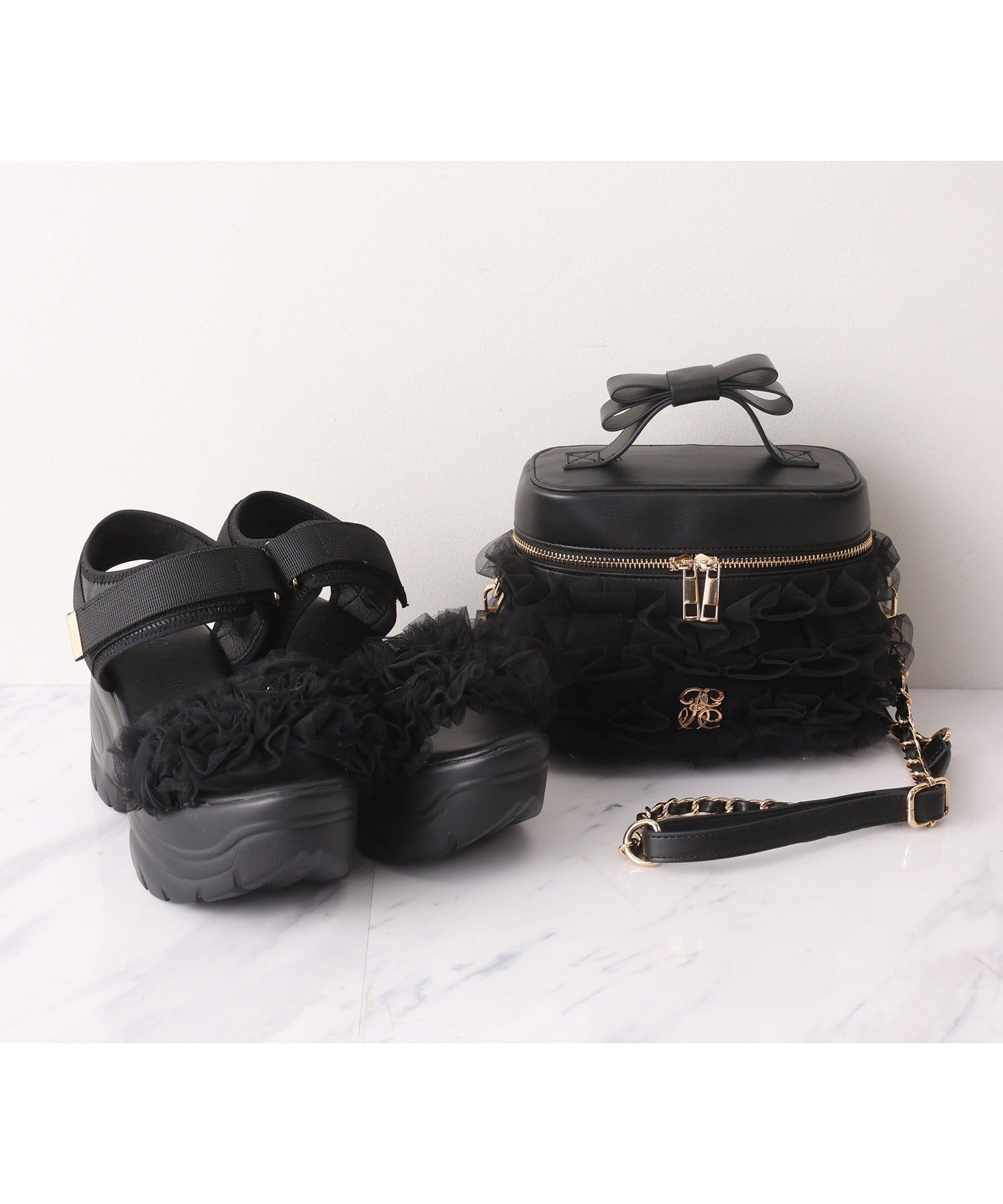 one after another NICE CLAUP(ワンアフターアナザー ナイスクラップ) チュールフリルリボンバニティバッグ