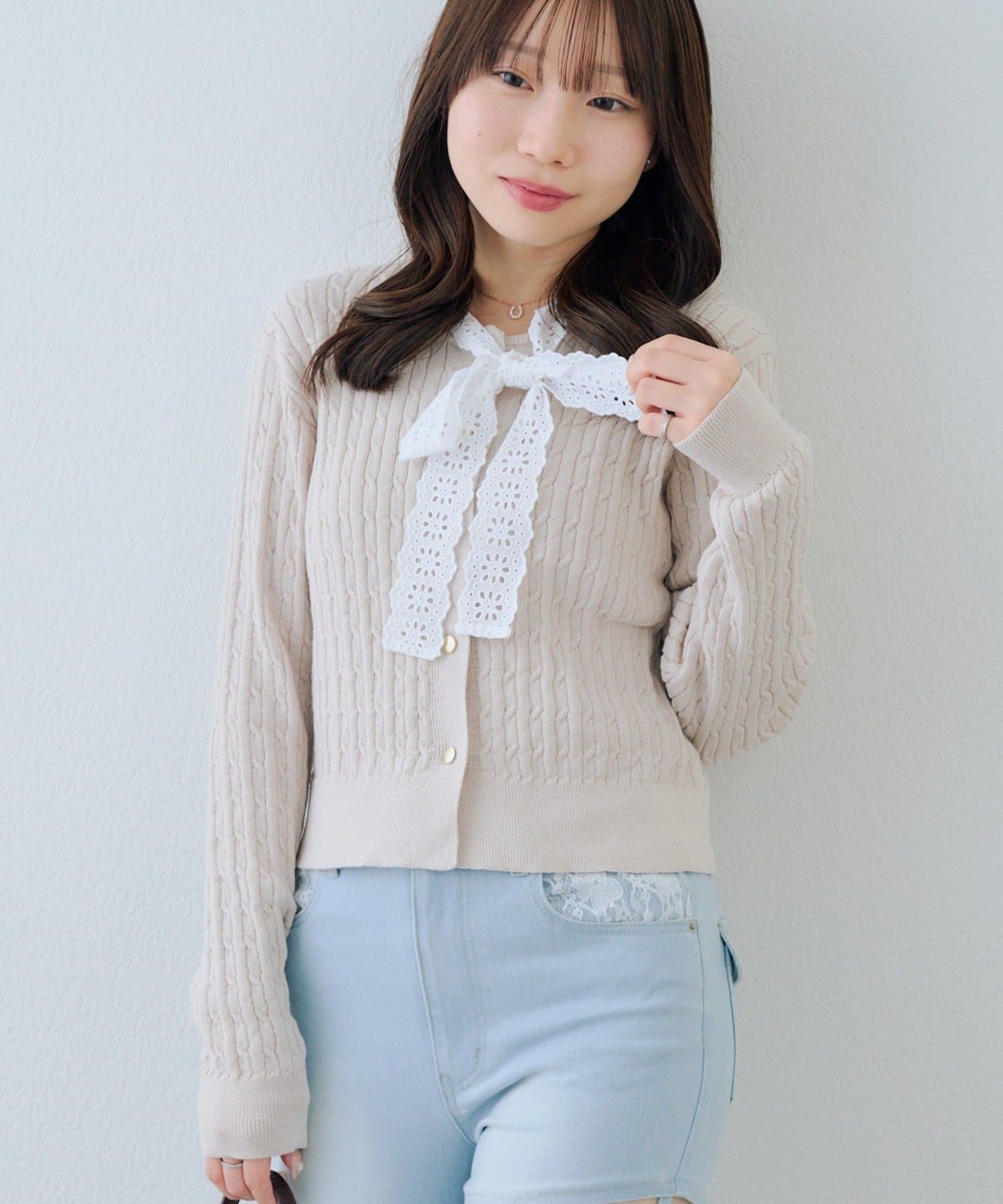 NICE CLAUP / OLIVE des OLIVE OUTLET(ナイスクラップ  / オリーブ デ オリーブ アウトレット) 【RMAF】レースボウタイ付カーディガン