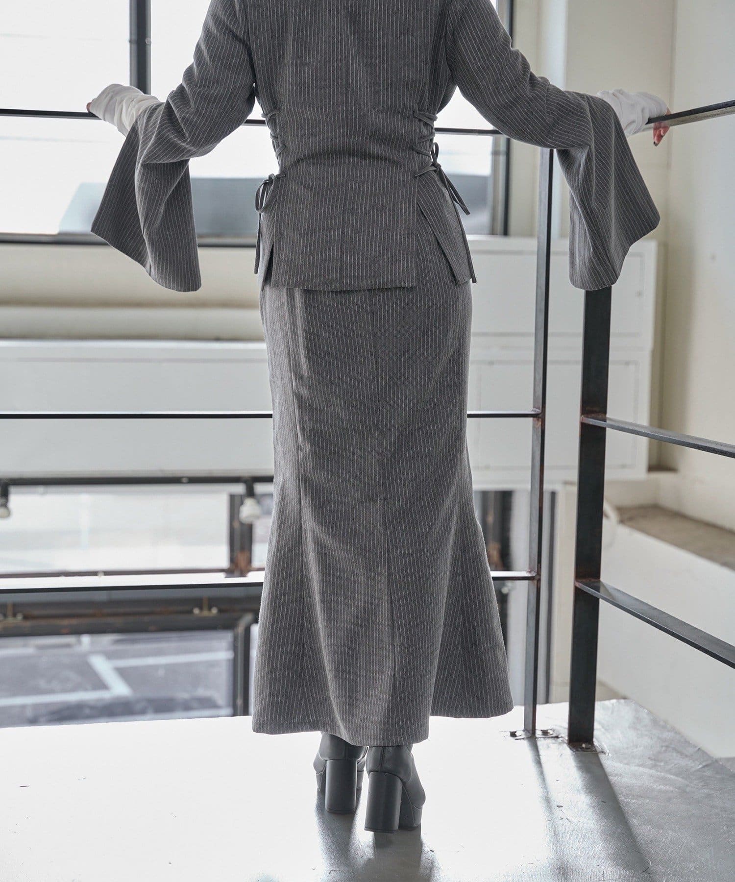 Remind me and forever(リマインドミーアンドフォーエバー) 【Mavie..7】【3サイズ展開】スリット入りレースUPスカート