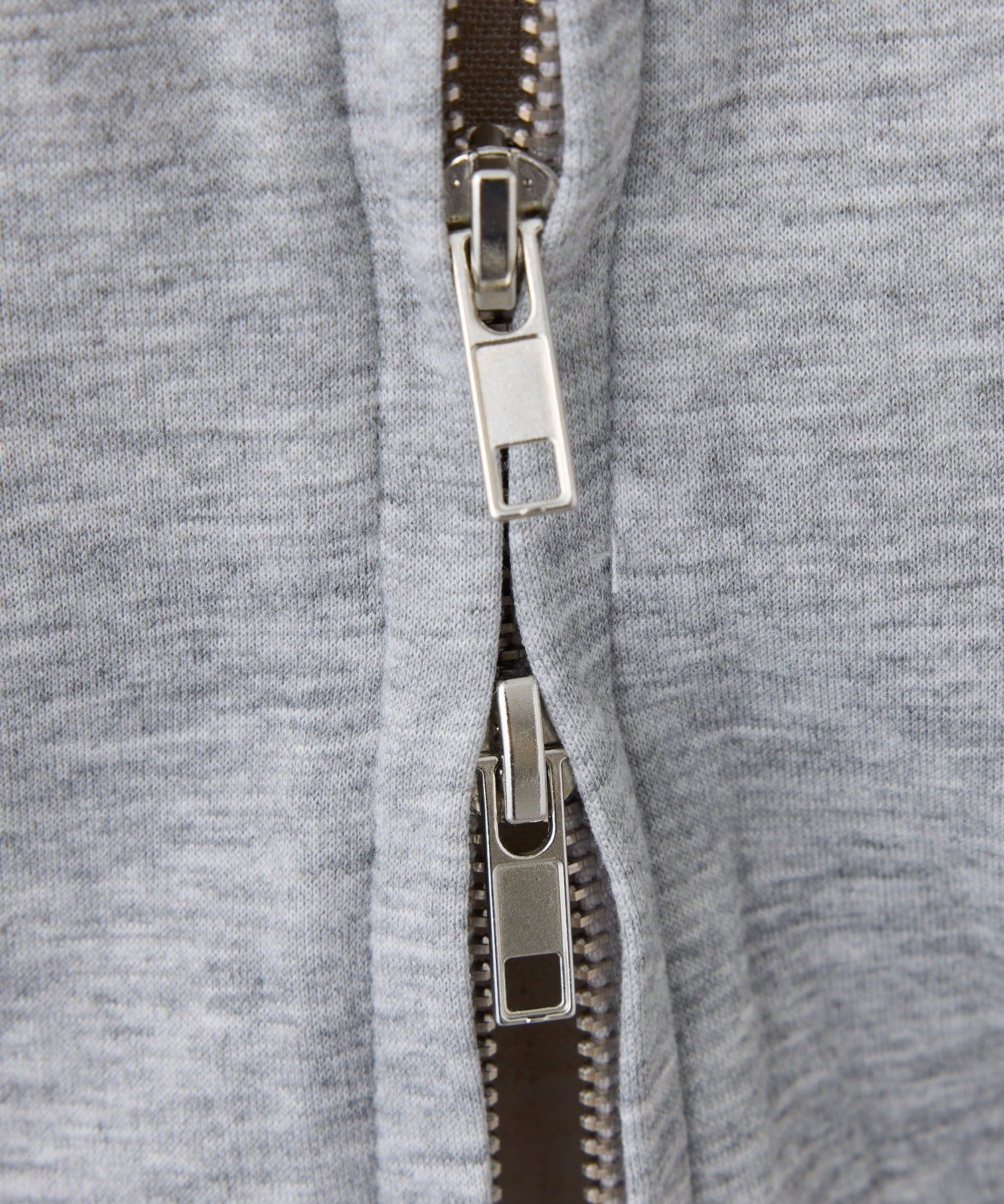 one after another NICE CLAUP(ワンアフターアナザー ナイスクラップ) チュールロゴパーカー