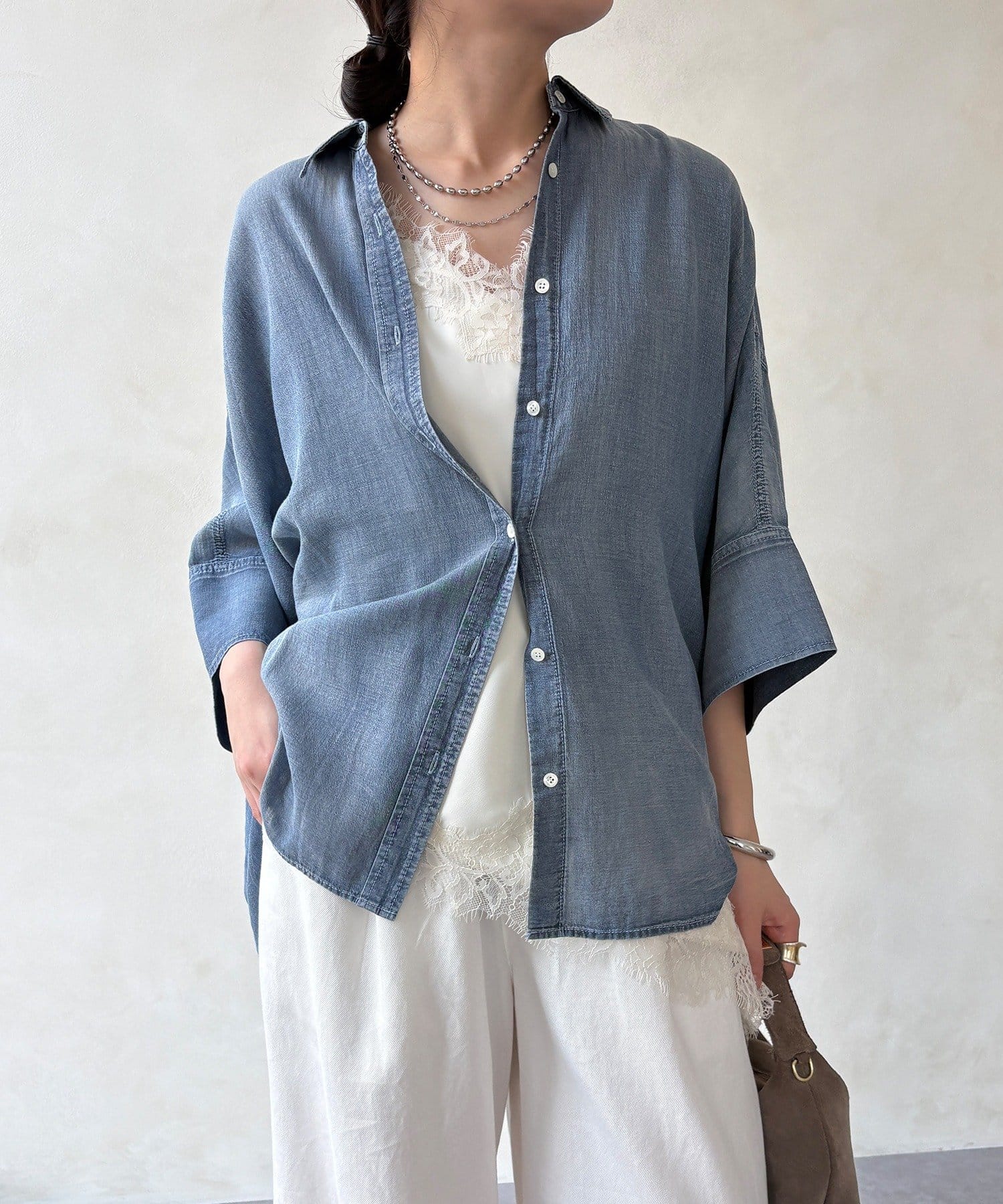 DOUDOU(ドゥドゥ) シアーデニムビッグカフスドルマンシャツ