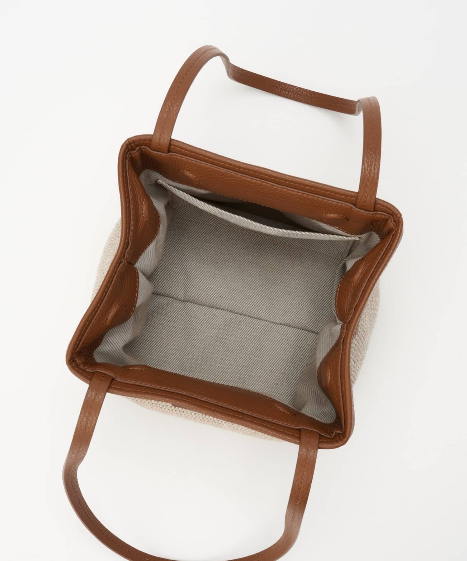 IACUCCI(イアクッチ) 【予約】センティエーロ PAGLIA