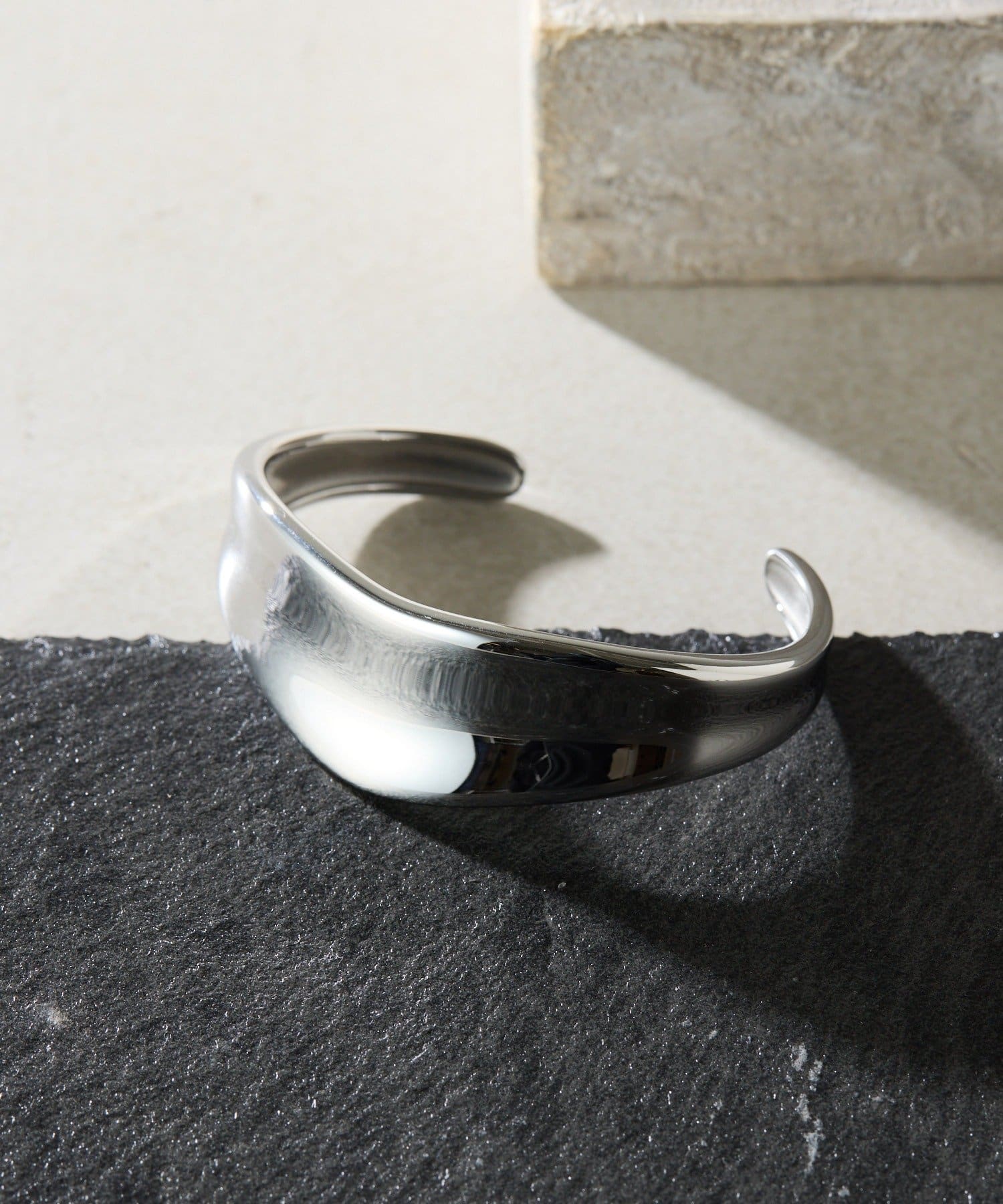 COLLAGE GALLARDAGALANTE(コラージュ ガリャルダガランテ) 【Sivelle./シヴェル】ステンレスティックバングル