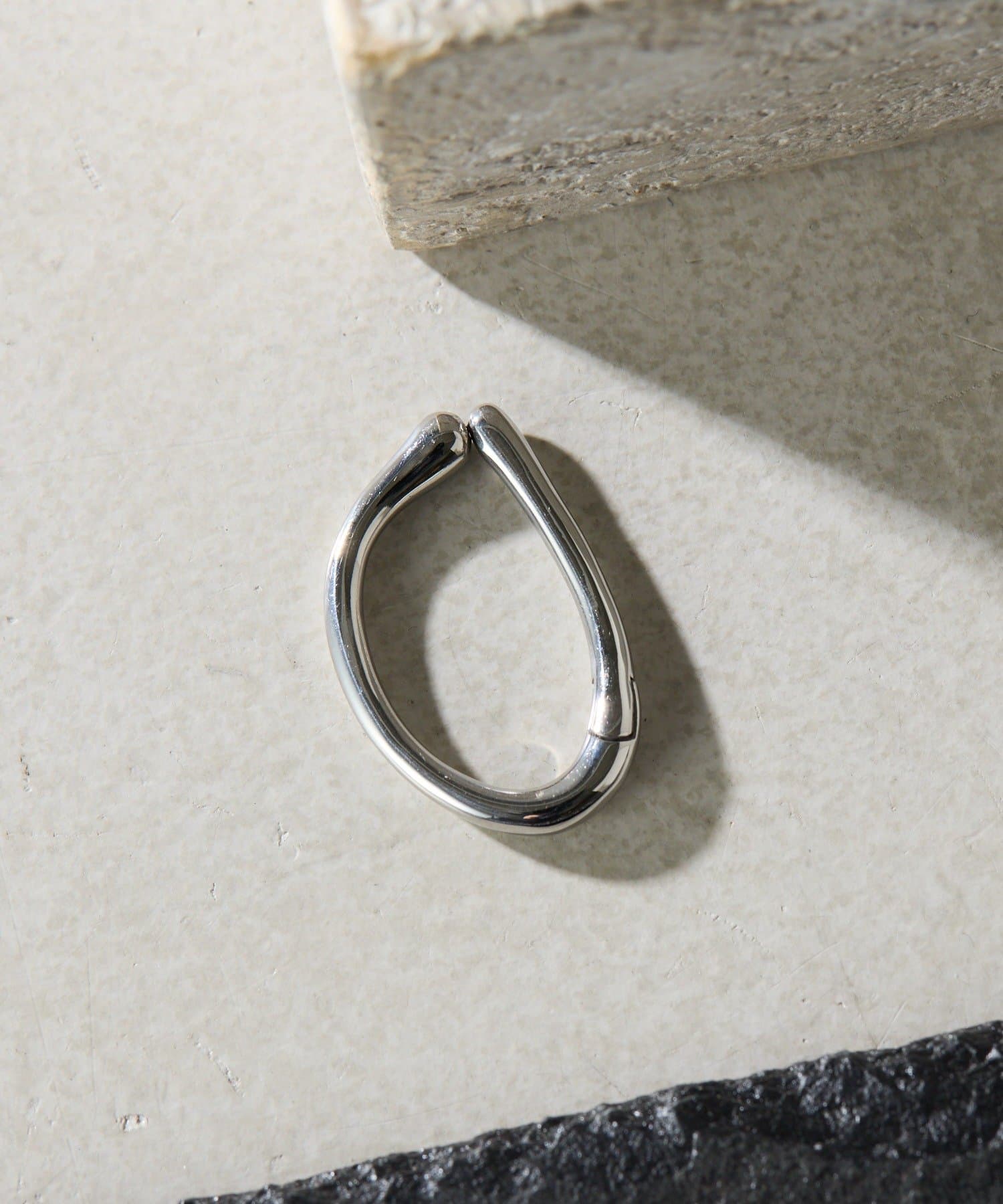 COLLAGE GALLARDAGALANTE(コラージュ ガリャルダガランテ) 【Sivelle./シヴェル】ステンレスオーバルカフ