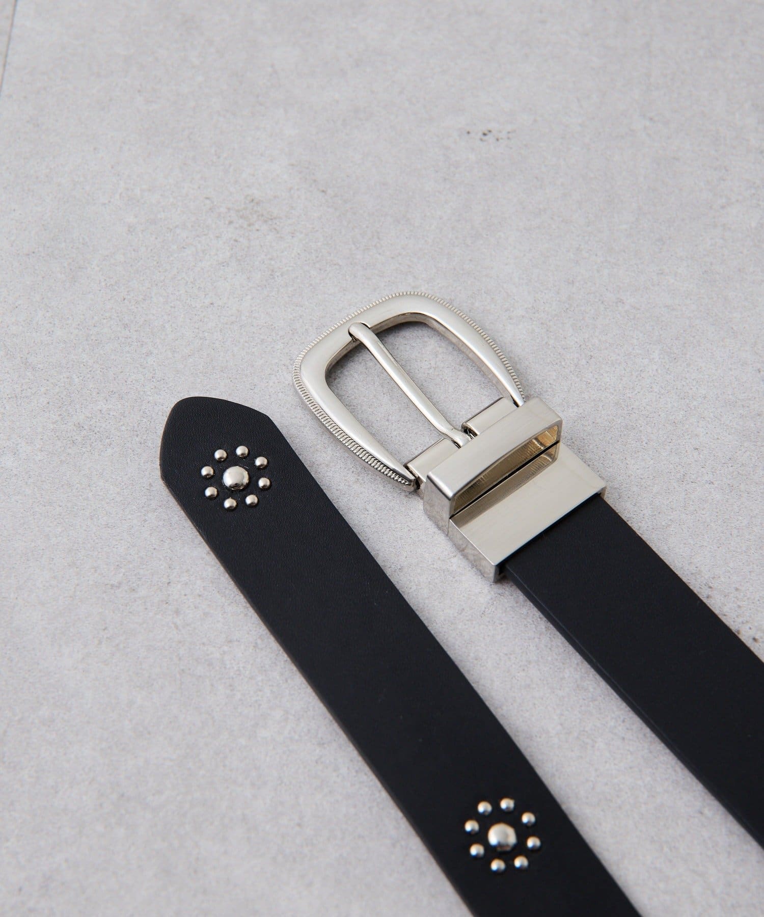 COLLAGE GALLARDAGALANTE(コラージュ ガリャルダガランテ) 【PAPILLONNER/パピヨネ】リバーシブルスタッズベルト