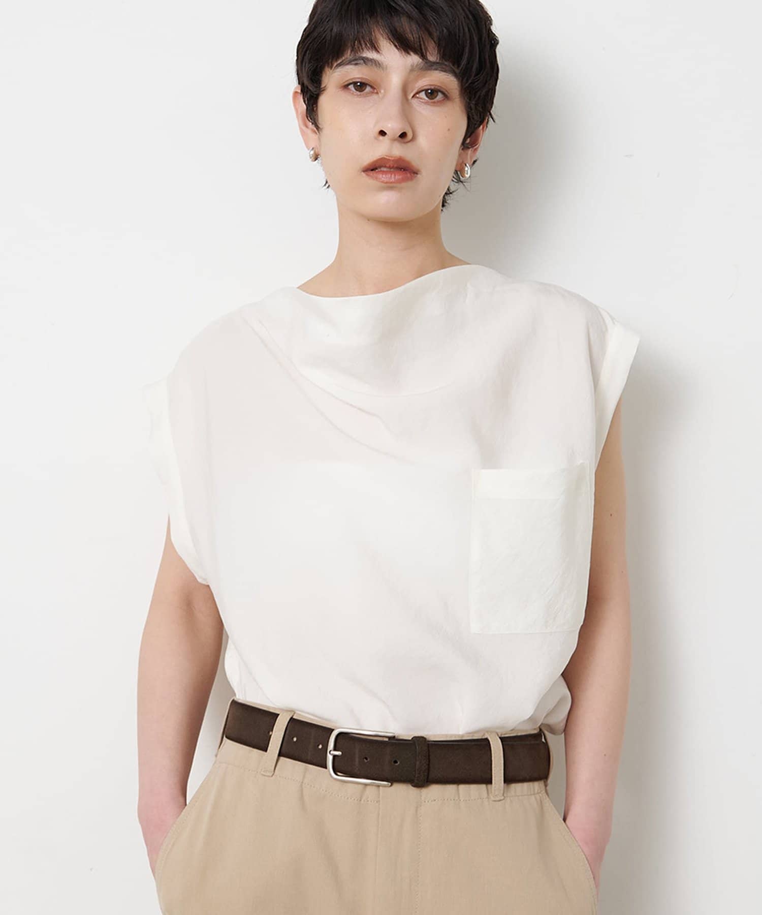 Whim Gazette(ウィム ガゼット) ドレープノースリーブブラウス