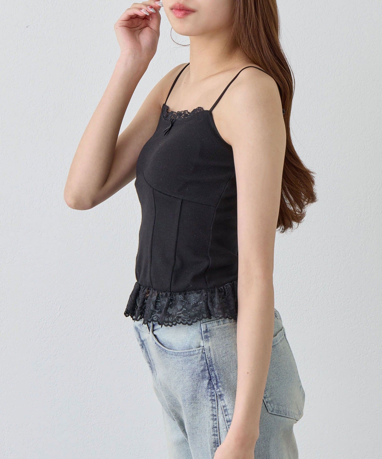 OLIVE des OLIVE(オリーブ デ オリーブ) 裾レースキャミ