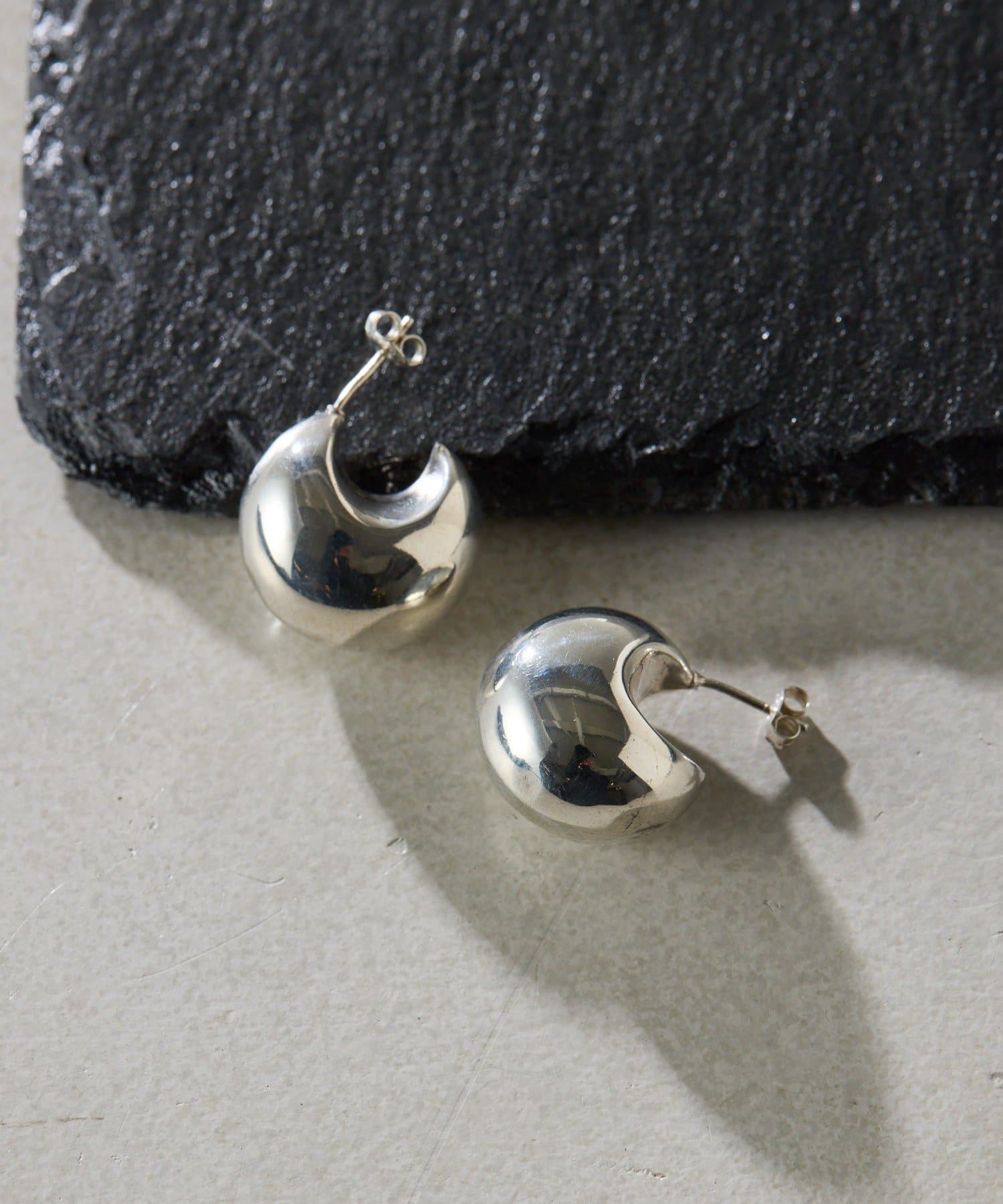 COLLAGE GALLARDAGALANTE(コラージュ ガリャルダガランテ) 【Sivelle./シヴェル】Silver925 パフィーピアス