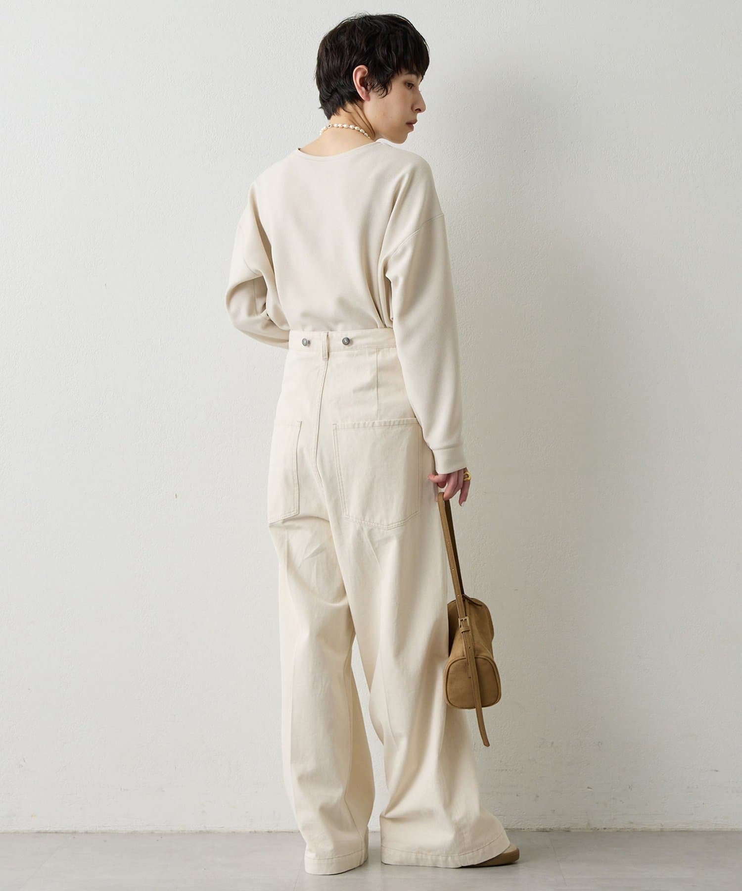 Whim Gazette(ウィム ガゼット) 【インフルエンサーコラボ】刺繍Vガゼットプルオーバー