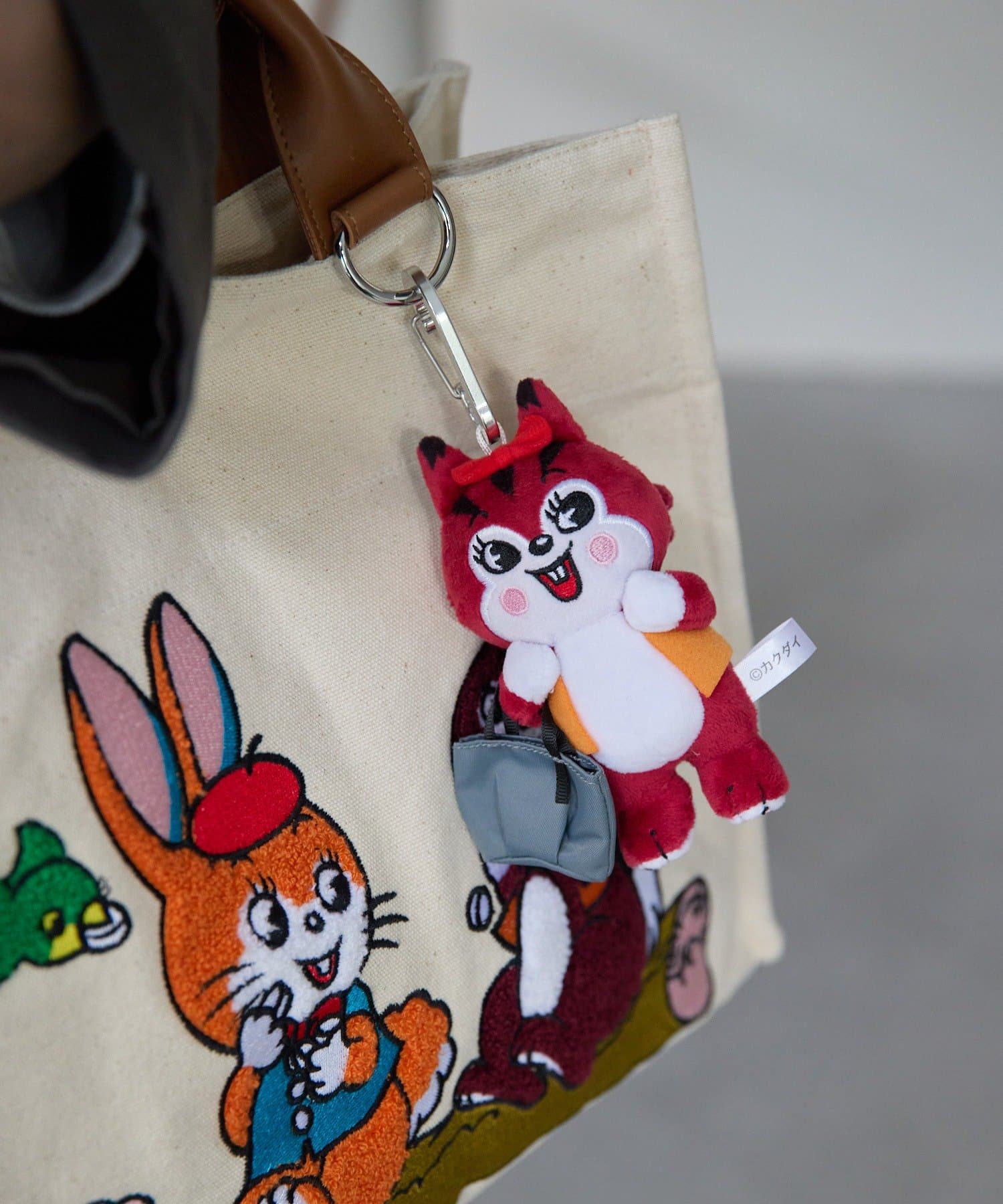 ear PAPILLONNER(イア パピヨネ) 【クッピーラムネ×ear】コラボぬいぐるみチャーム