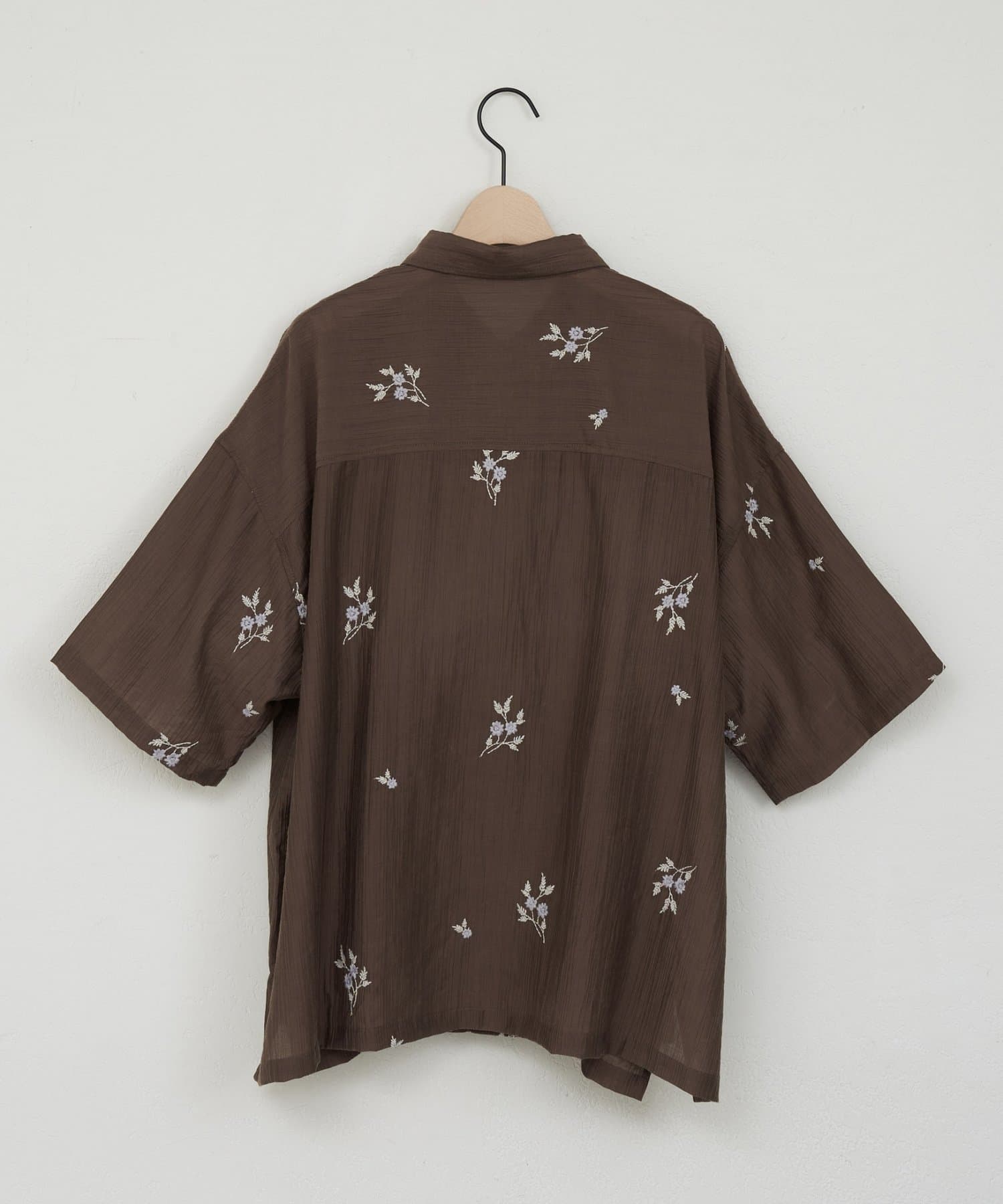 DISCOAT(ディスコート) 【Enlude】モチーフ刺繍オーバーシャツ《ユニセックス》