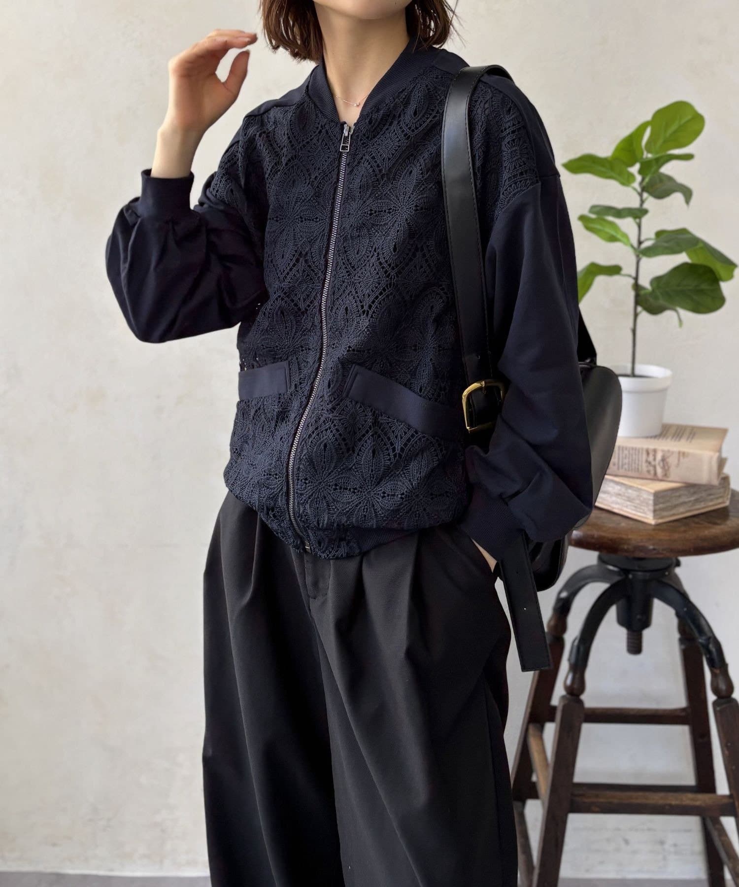 LOCUST(ローカスト) 【大人女性に】レースココンビブルゾン