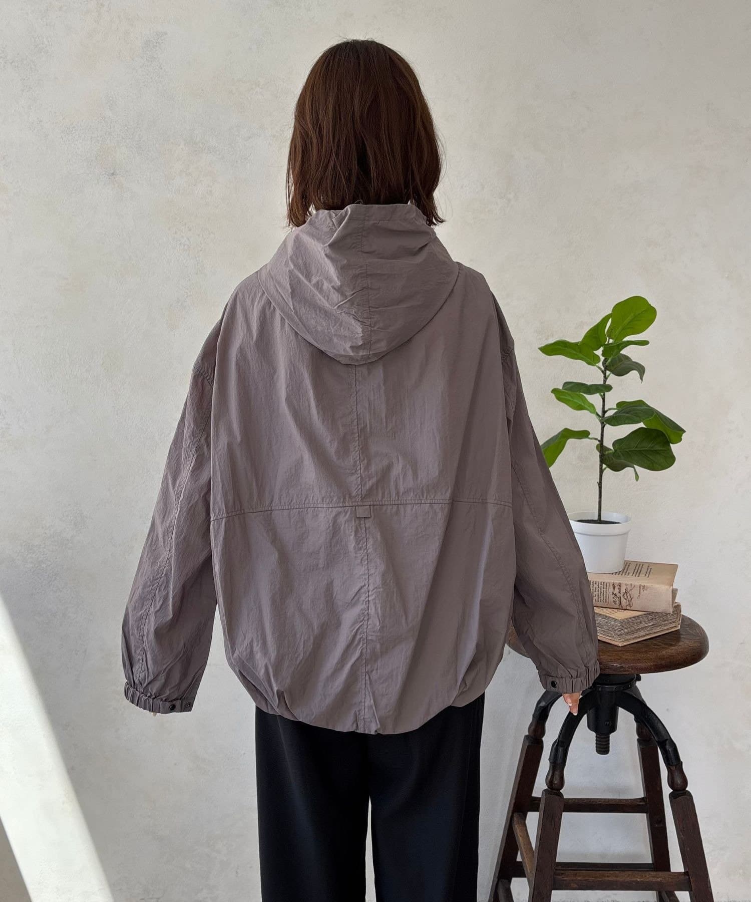 LOCUST(ローカスト) シアーナイロンマンパ