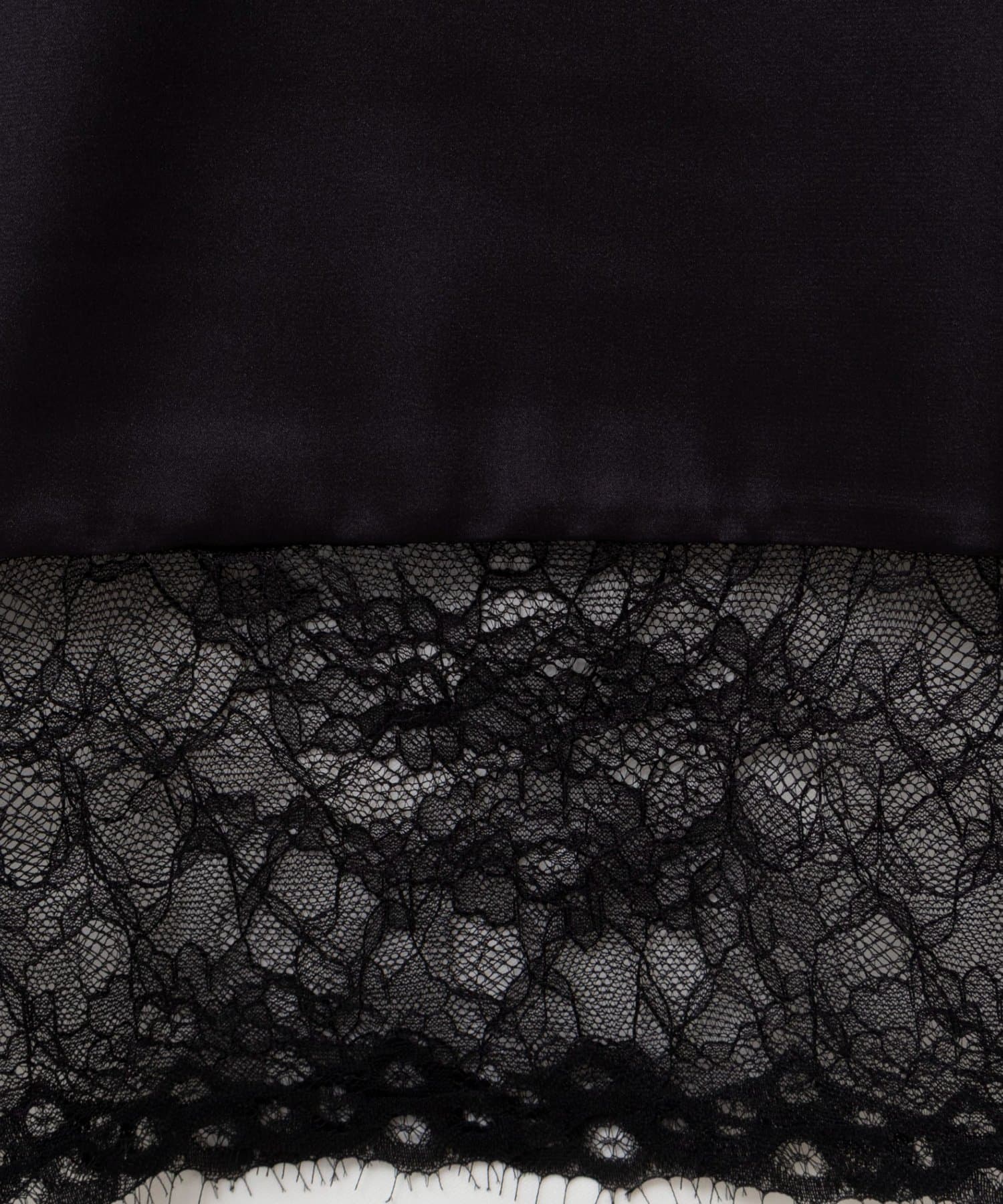 NOLLEY'S(ノーリーズ) ウォッシャブル裾レースオトナサテンタンク