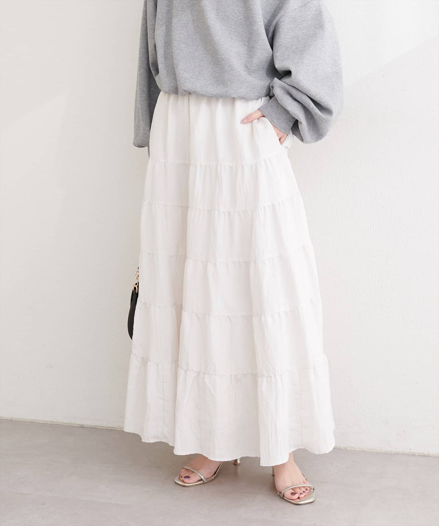 natural couture(ナチュラルクチュール) サテンティアードスカート