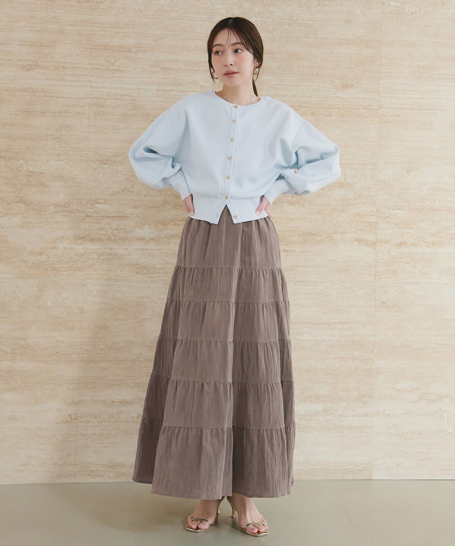 natural couture(ナチュラルクチュール) サテンティアードスカート