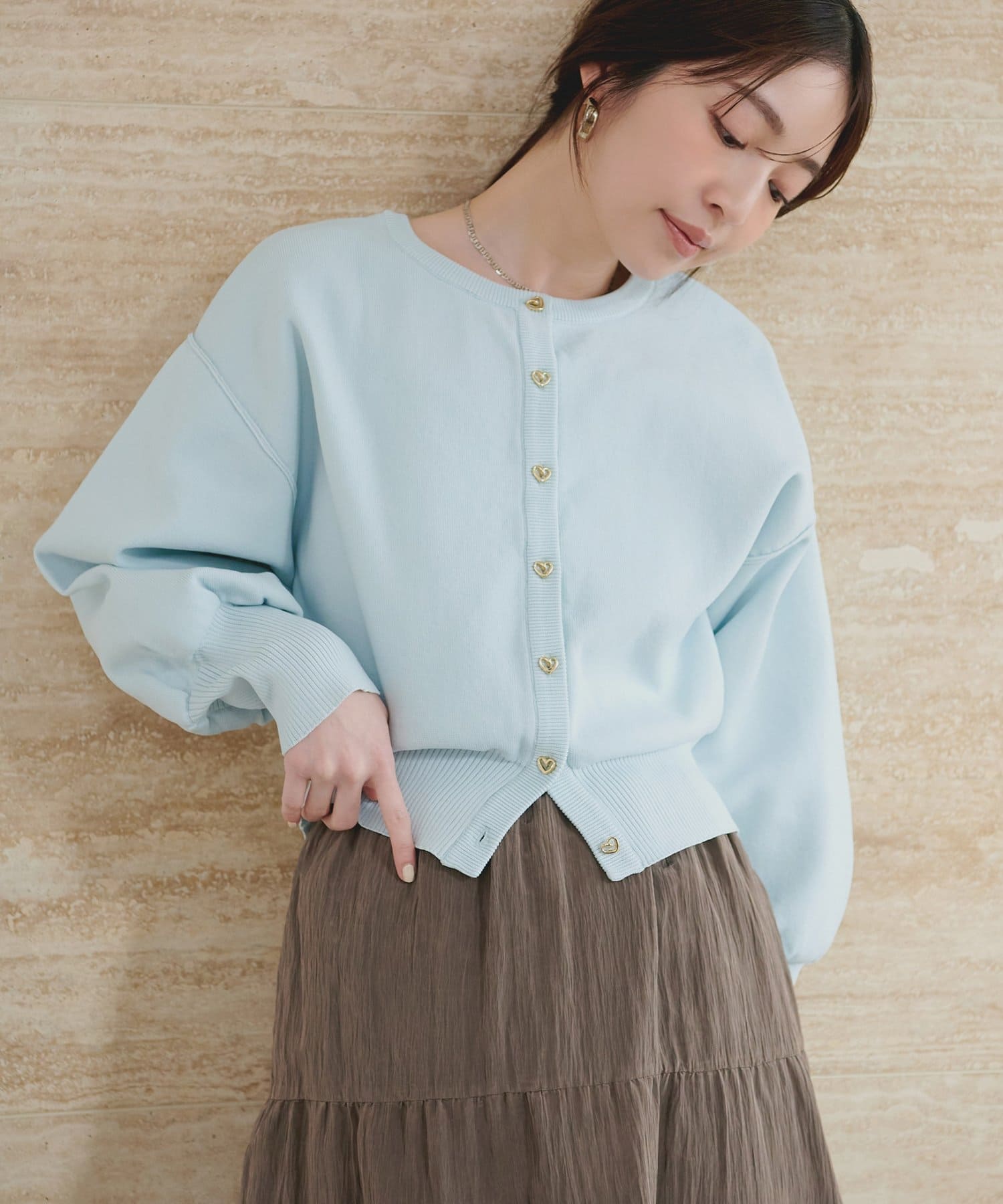 natural couture(ナチュラルクチュール) お家で洗えるちびハート釦カーディガン