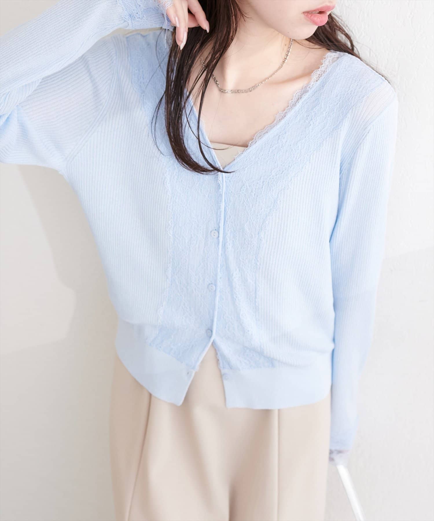 natural couture(ナチュラルクチュール) リバーレースVネックカーデ