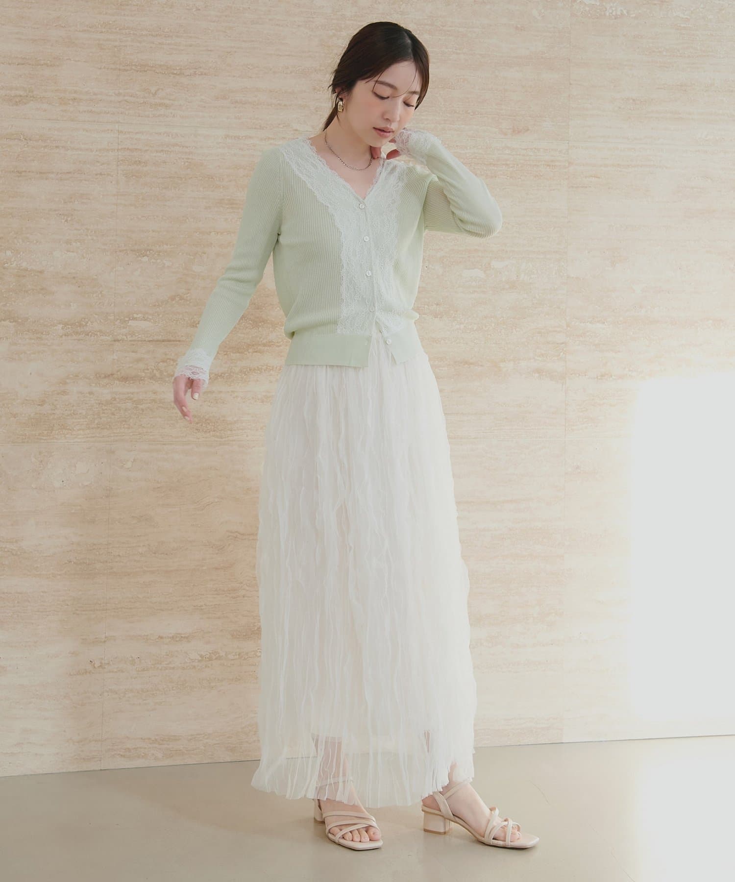 natural couture(ナチュラルクチュール) リバーレースVネックカーデ