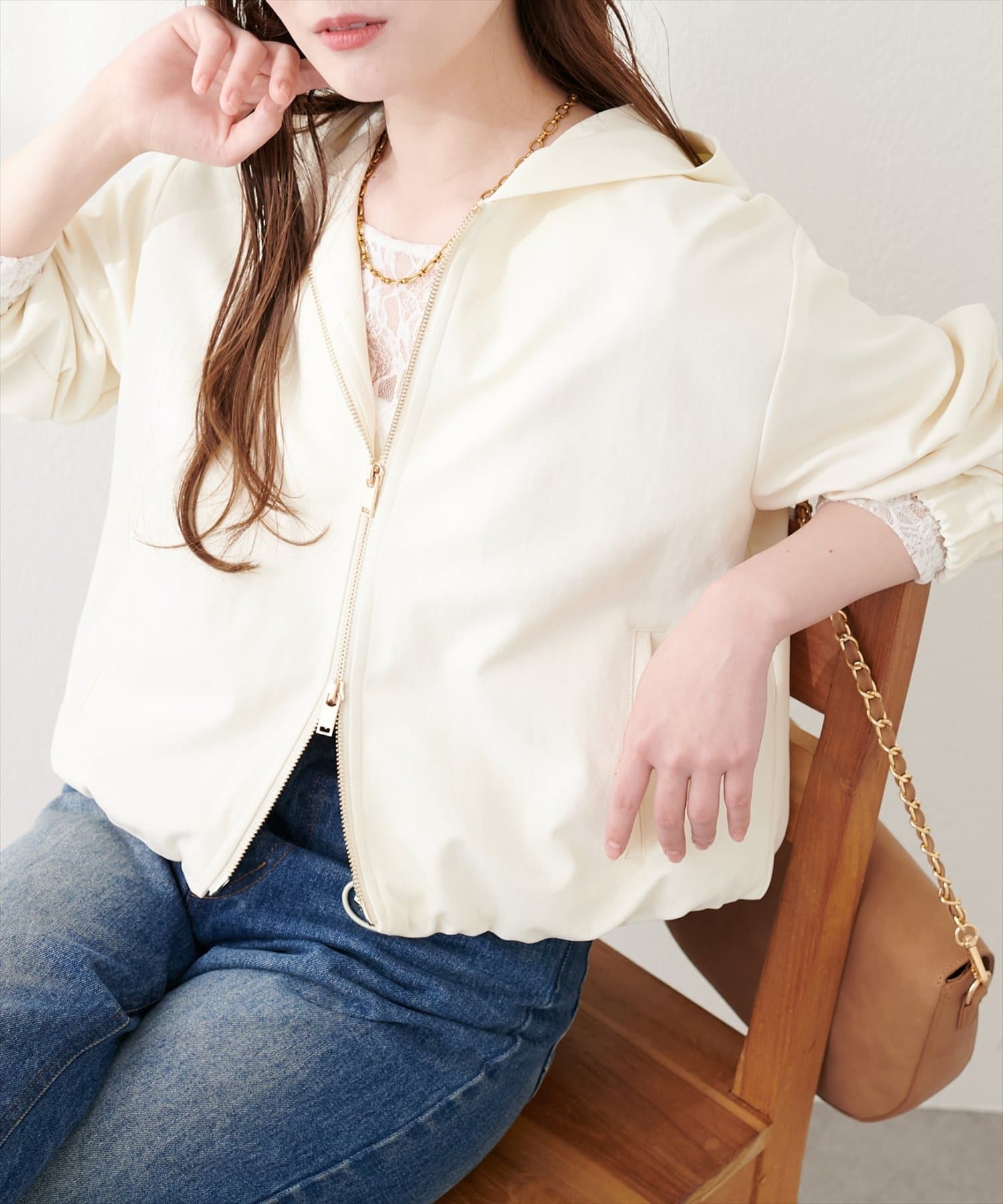 natural couture(ナチュラルクチュール) フード付きショート丈ブルゾン