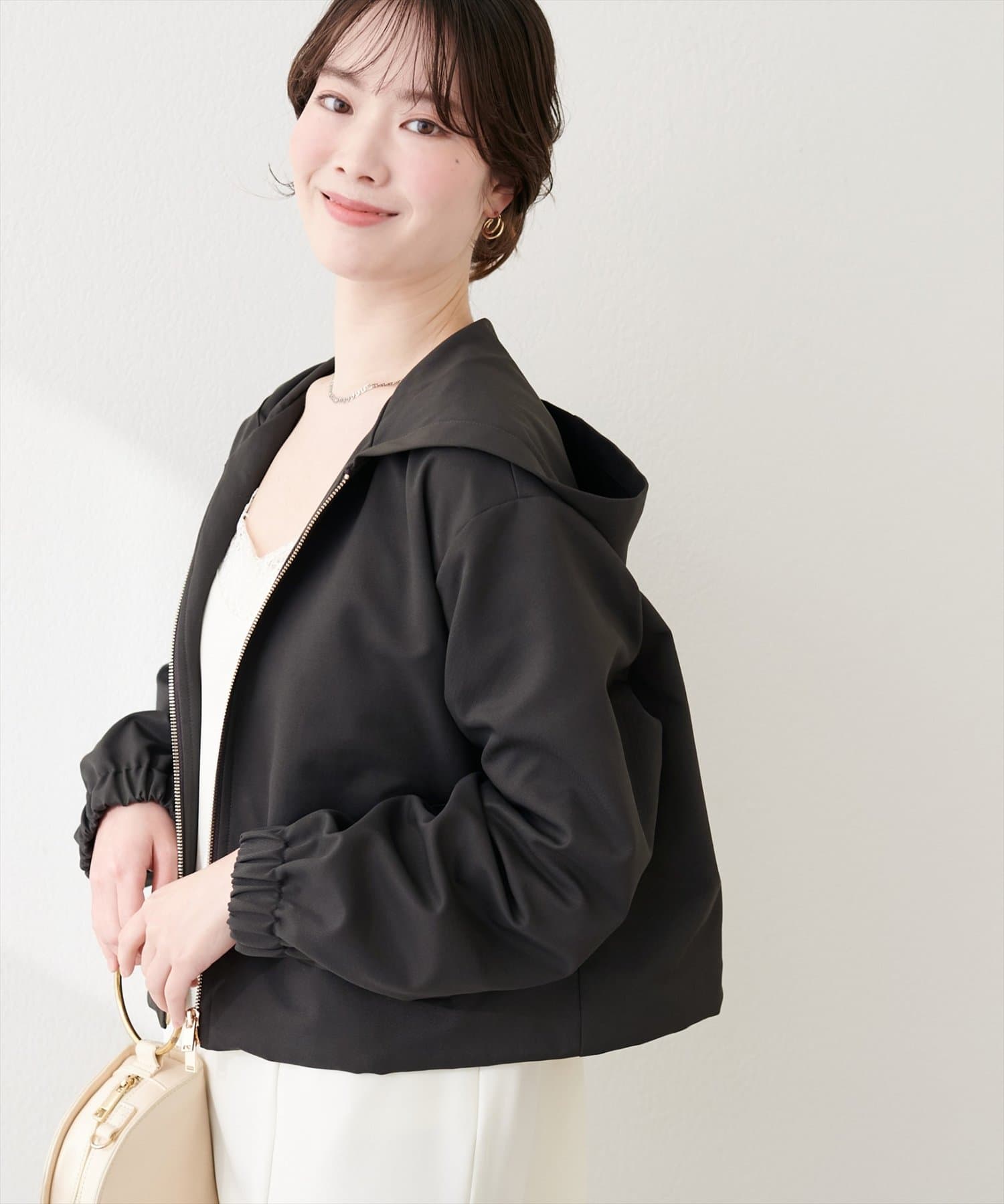 natural couture(ナチュラルクチュール) フード付きショート丈ブルゾン