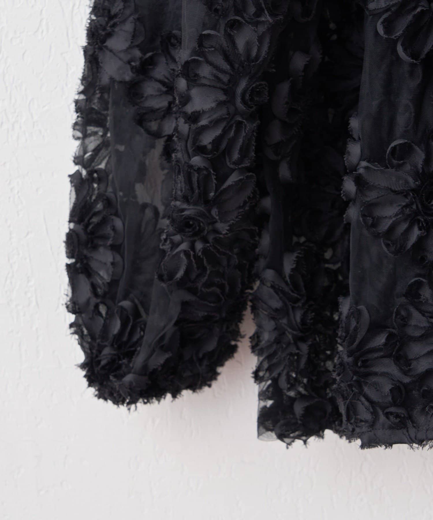 Remind me and forever(リマインドミーアンドフォーエバー) 【@toitopoooo_____コラボ】花柄チュールパフ長袖ブラウス