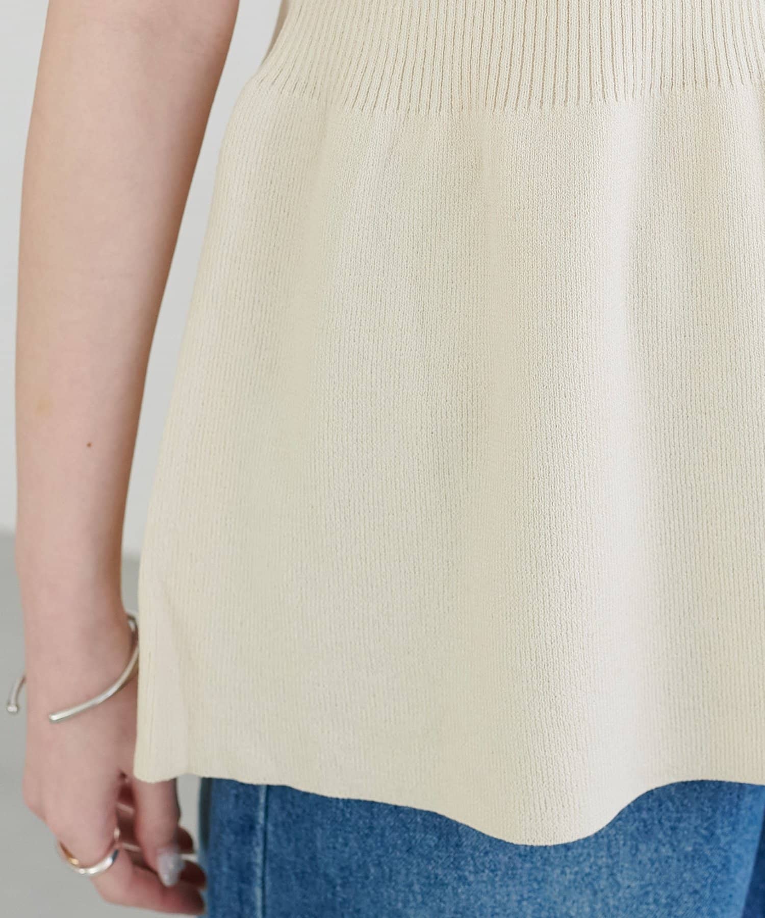 DISCOAT(ディスコート) 前開きペプラム5袖