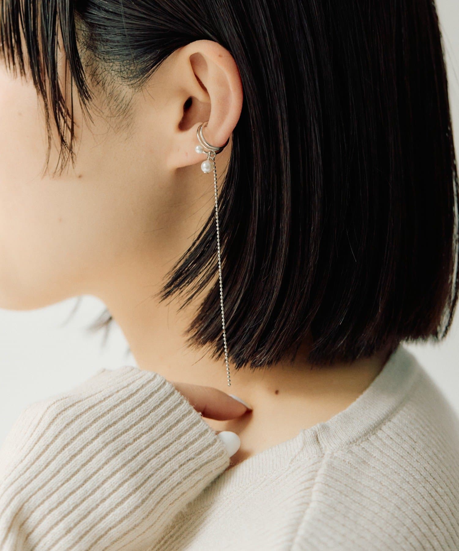 ear PAPILLONNER(イア パピヨネ) ボールチェーンパールイヤーカフ