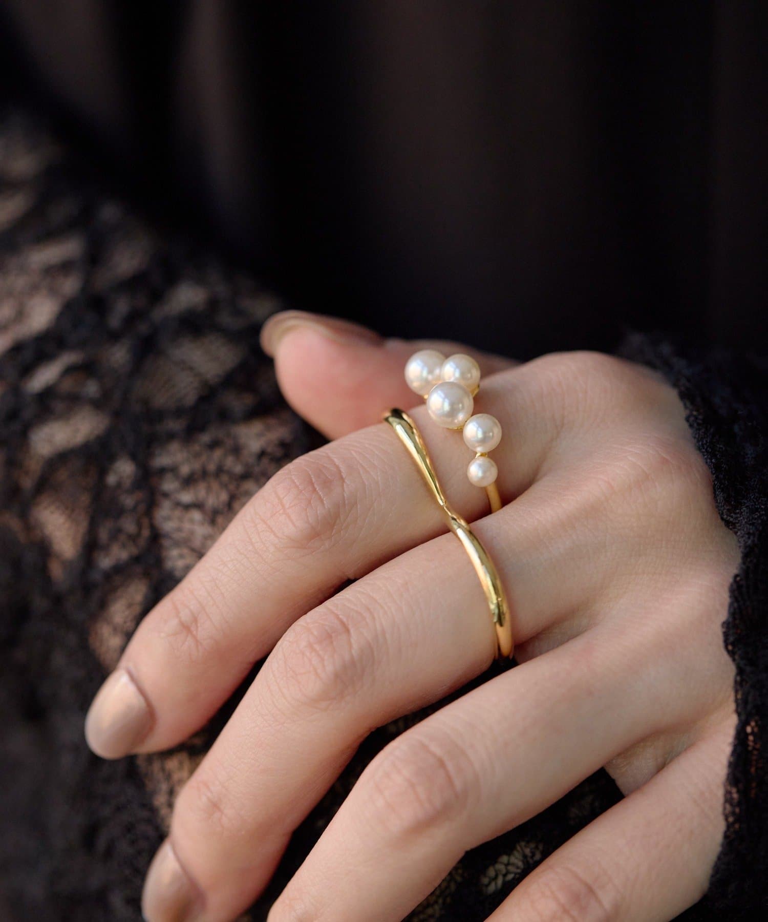 ear PAPILLONNER(イア パピヨネ) パール付ダブルリング