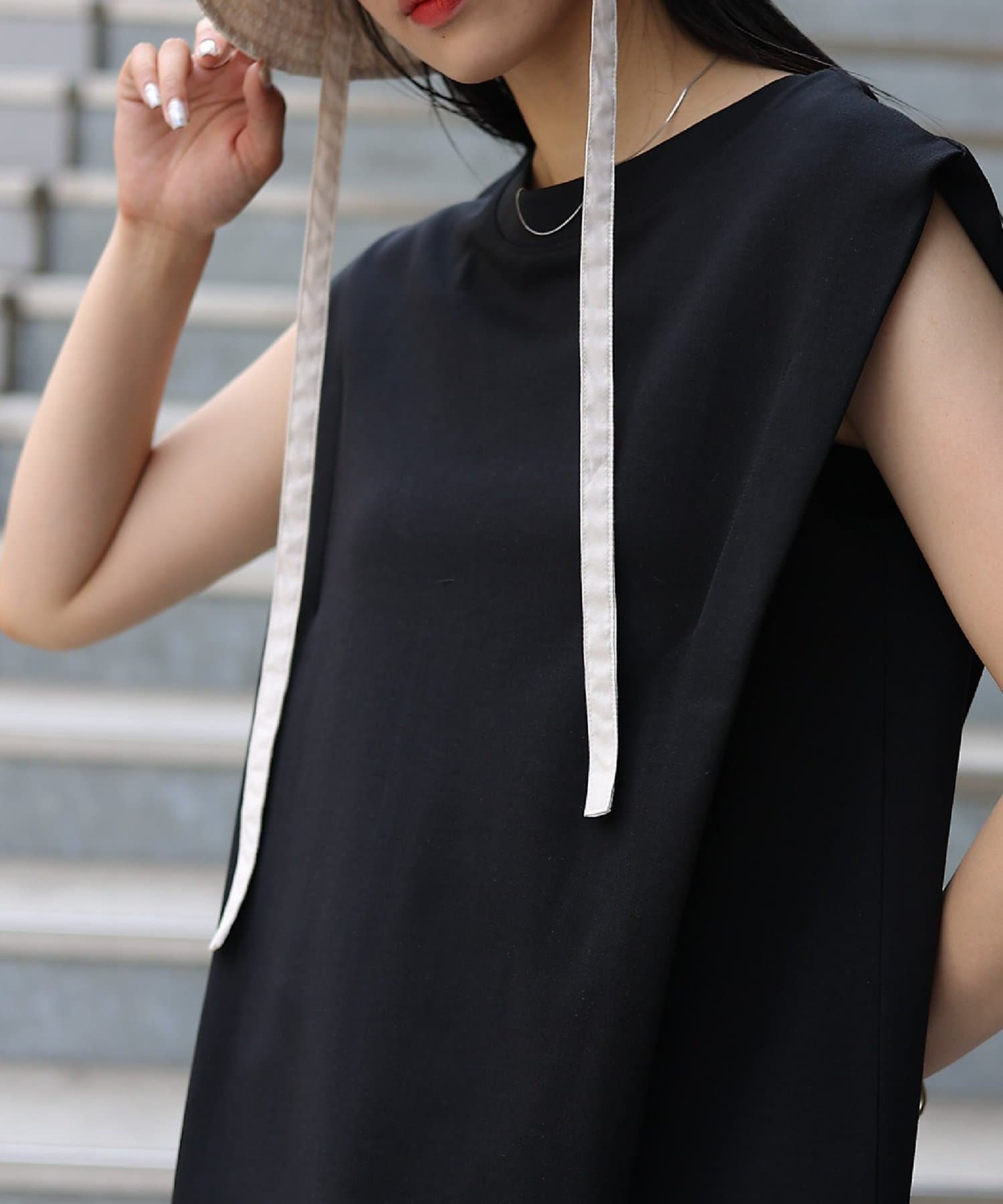 COLONY 2139(コロニー トゥーワンスリーナイン) 【リバイバル/新色追加】エンザイムダンボール肩タックノースリワンピース