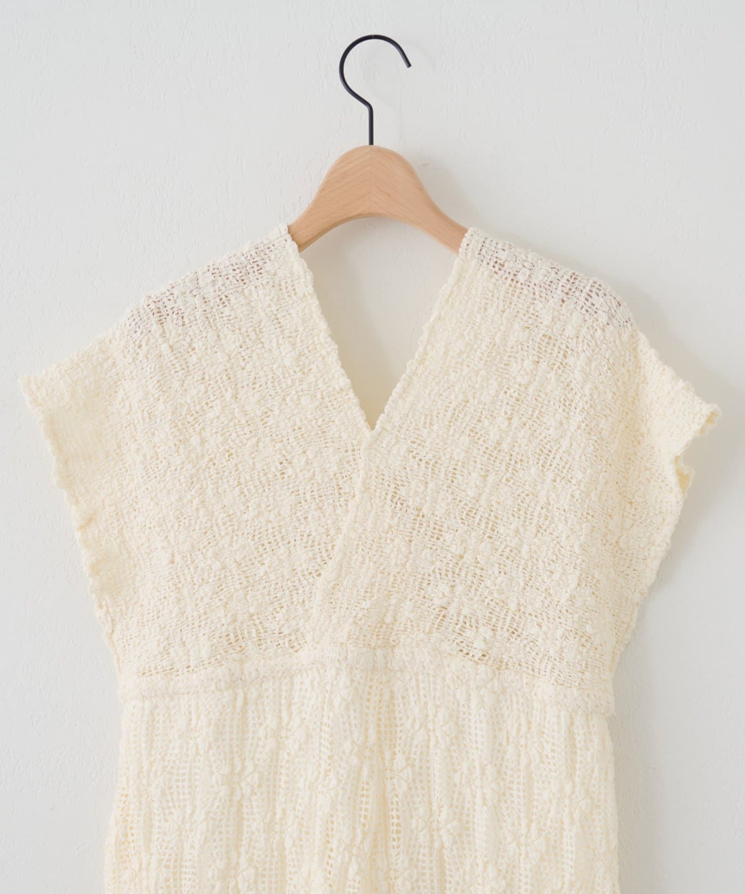 DISCOAT(ディスコート) 花柄ジャガードサロペット