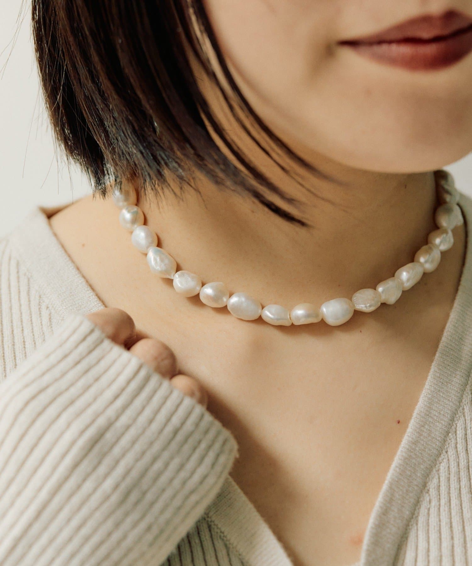 ear PAPILLONNER(イア パピヨネ) 淡水パールマンテルネックレス