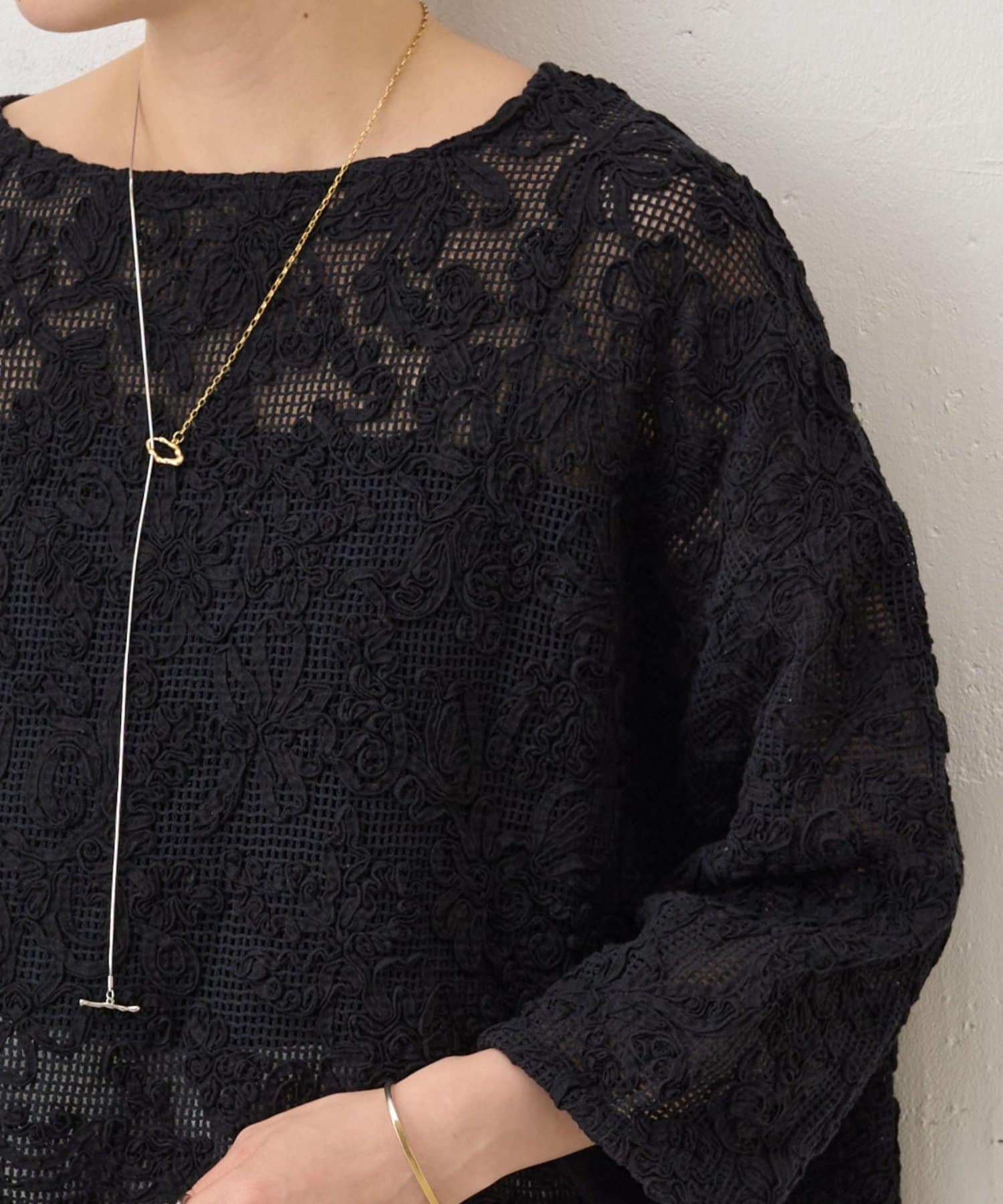 BEARDSLEY(ビアズリー) エンブロイダリープルオーバー