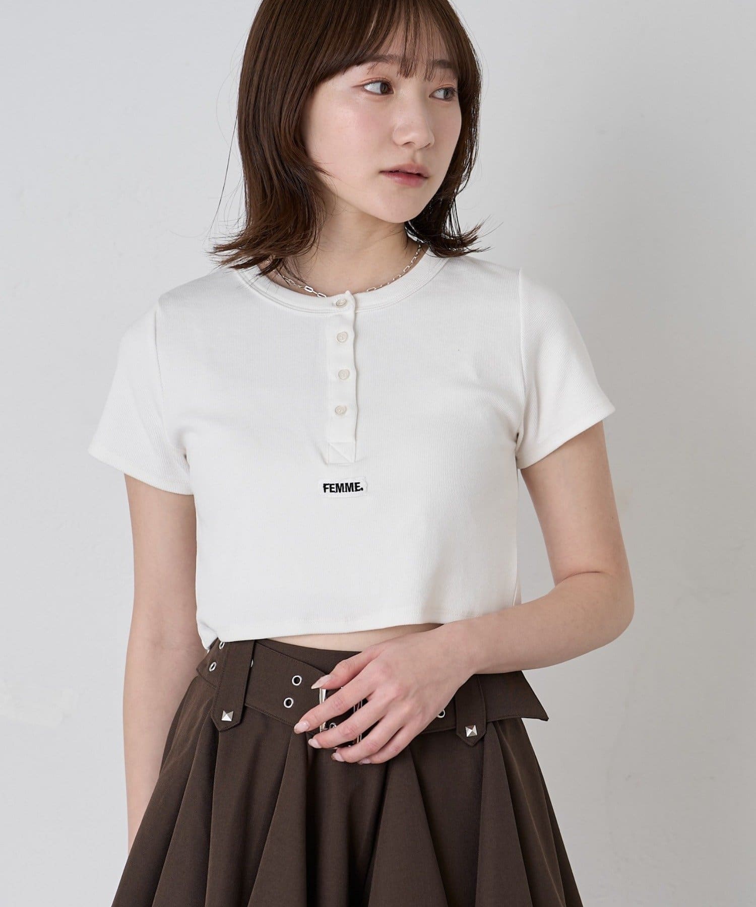 mline(エムライン) [mline]ショートロゴタグＴシャツ