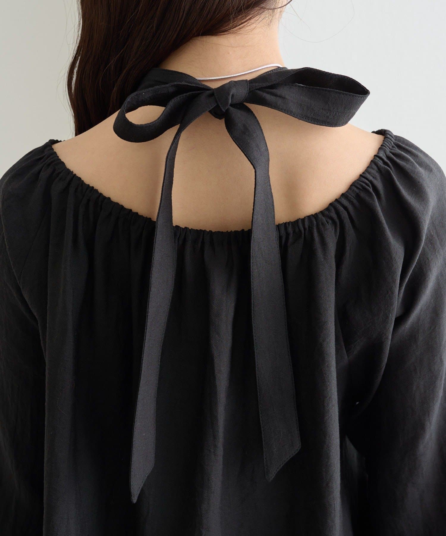 mystic(ミスティック) ホルターブラウス