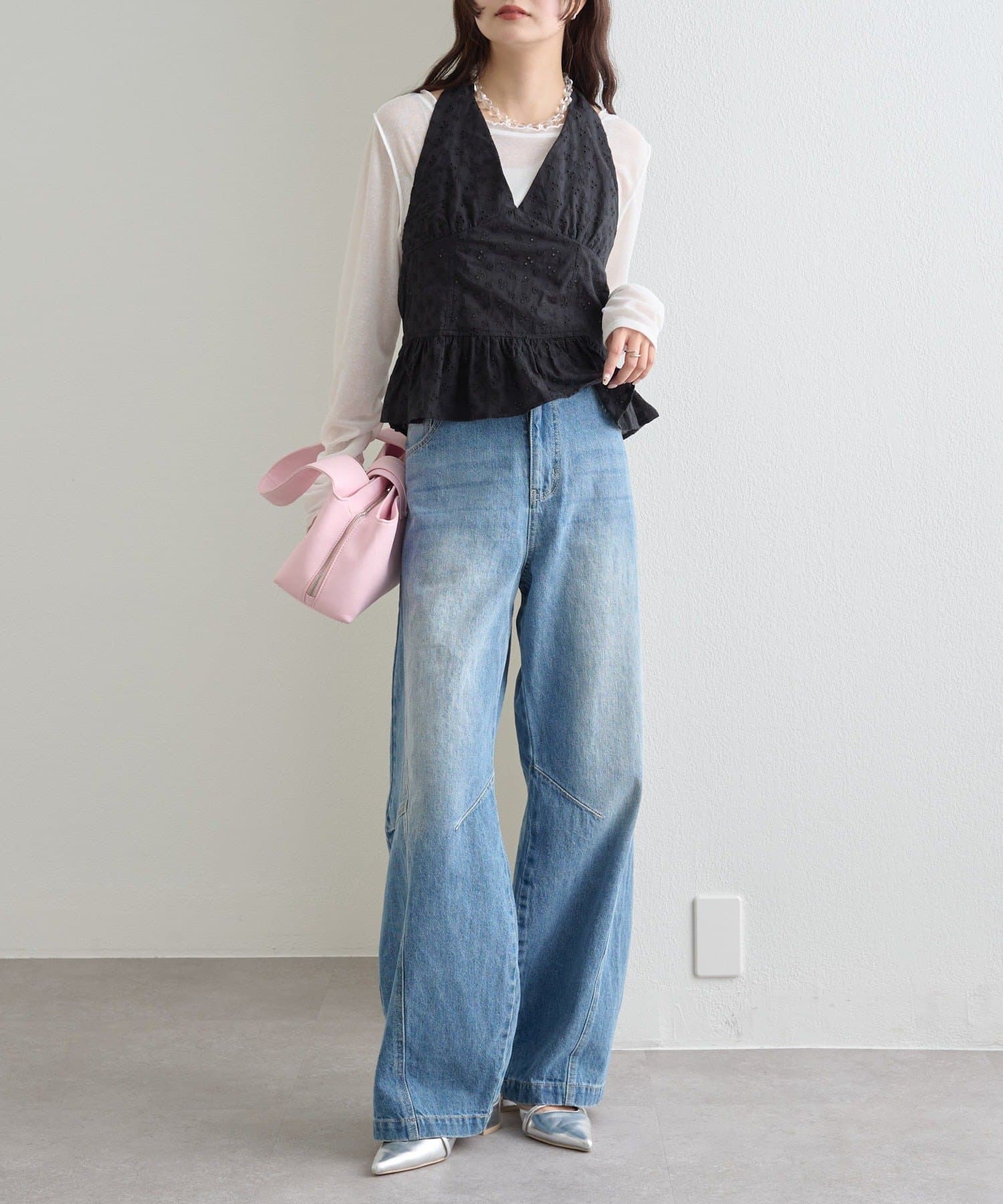 mystic(ミスティック) コットン刺繍ホルターネック