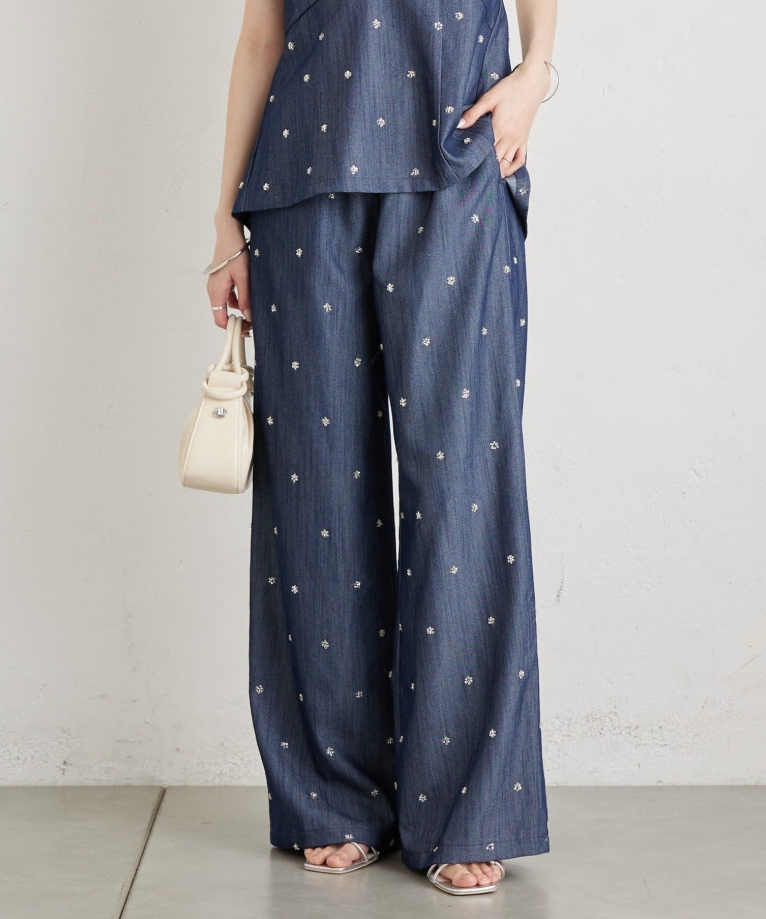 mystic(ミスティック) ビージーフラワースラックス