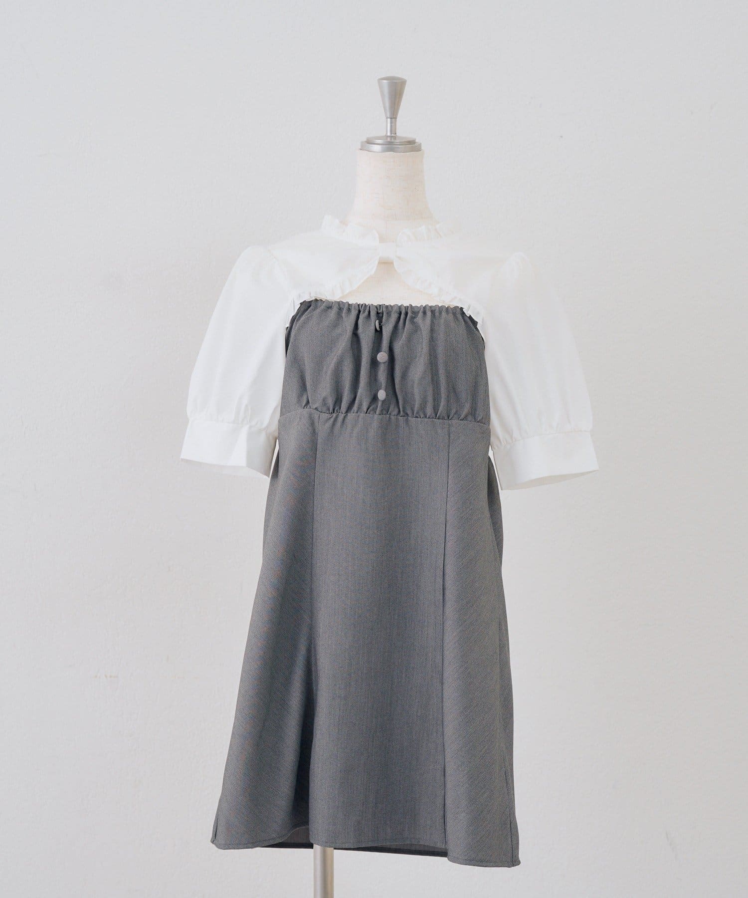 NICE CLAUP / OLIVE des OLIVE OUTLET(ナイスクラップ  / オリーブ デ オリーブ アウトレット) 【RMAF】前あきミニワンピ