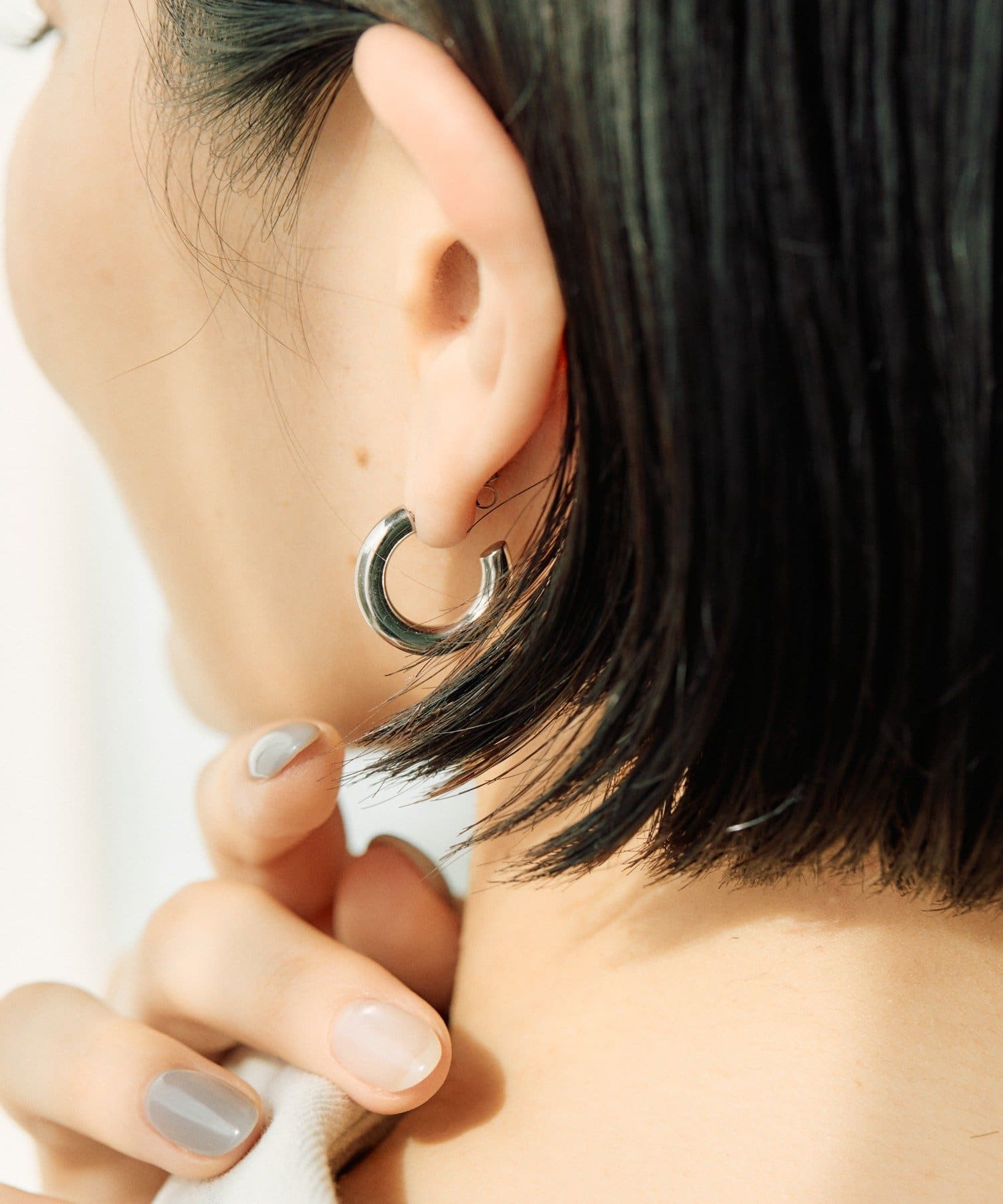 ear PAPILLONNER(イア パピヨネ) 《金属アレルギー対応/ステンレス》20㎜フープピアス