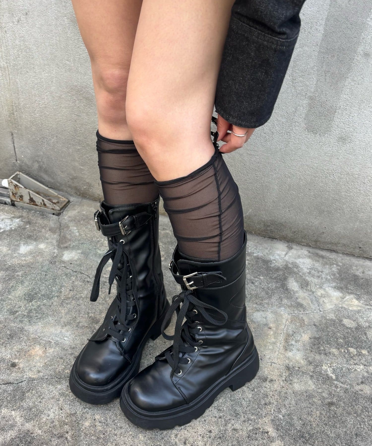 WHO’S WHO gallery(フーズフーギャラリー) シースルーハイソックス