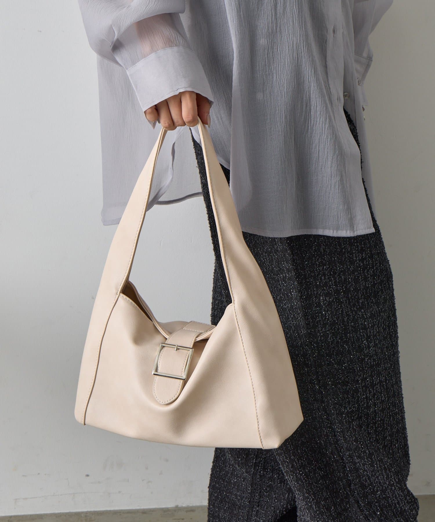 -goocy-(グーシー) ミニマルハンドバッグ