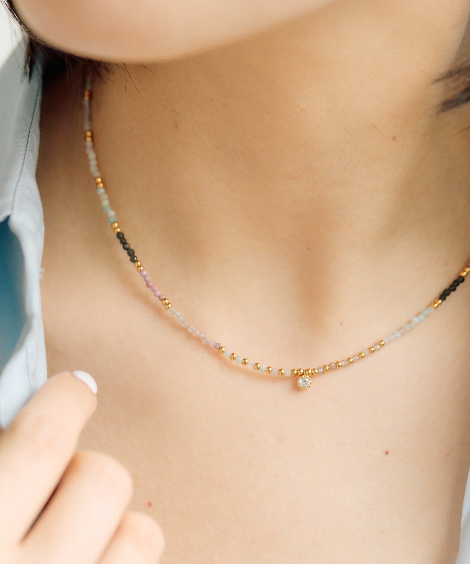 ear PAPILLONNER(イア パピヨネ) 《スターリングシルバー使用》グラデストーンネックレス