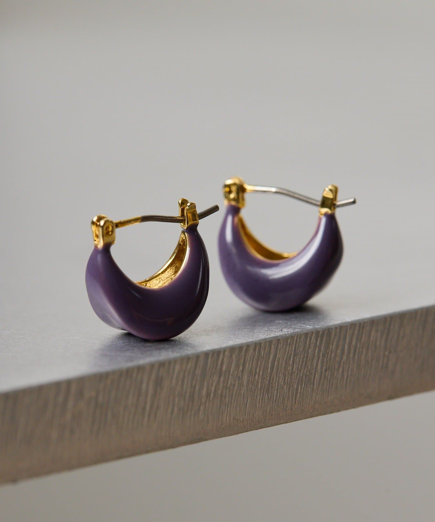 ear PAPILLONNER(イア パピヨネ) アクセントカラーピアス