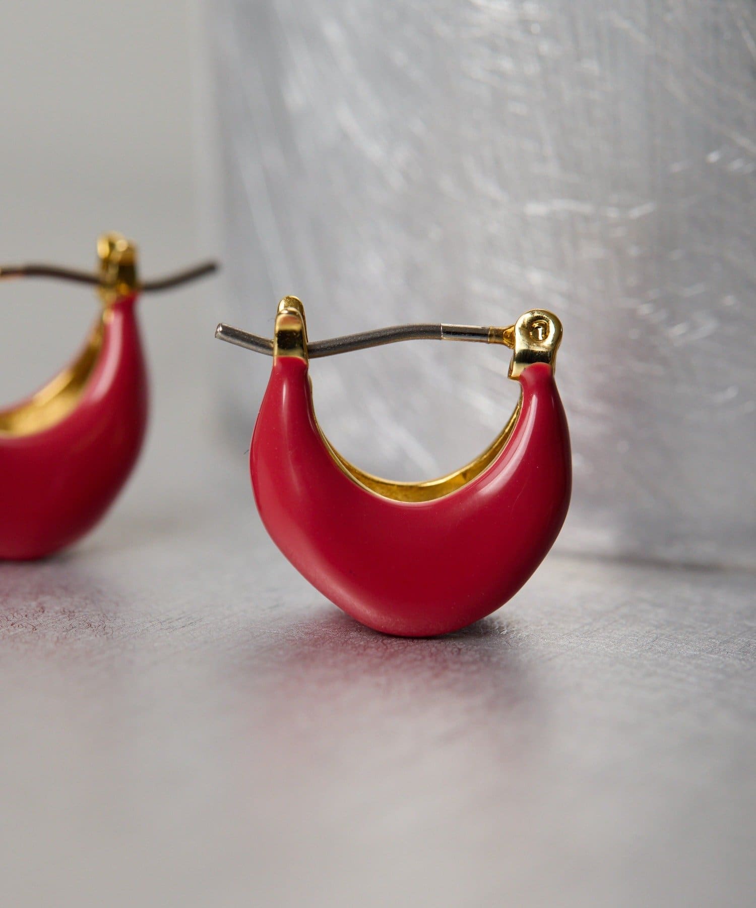 ear PAPILLONNER(イア パピヨネ) アクセントカラーピアス