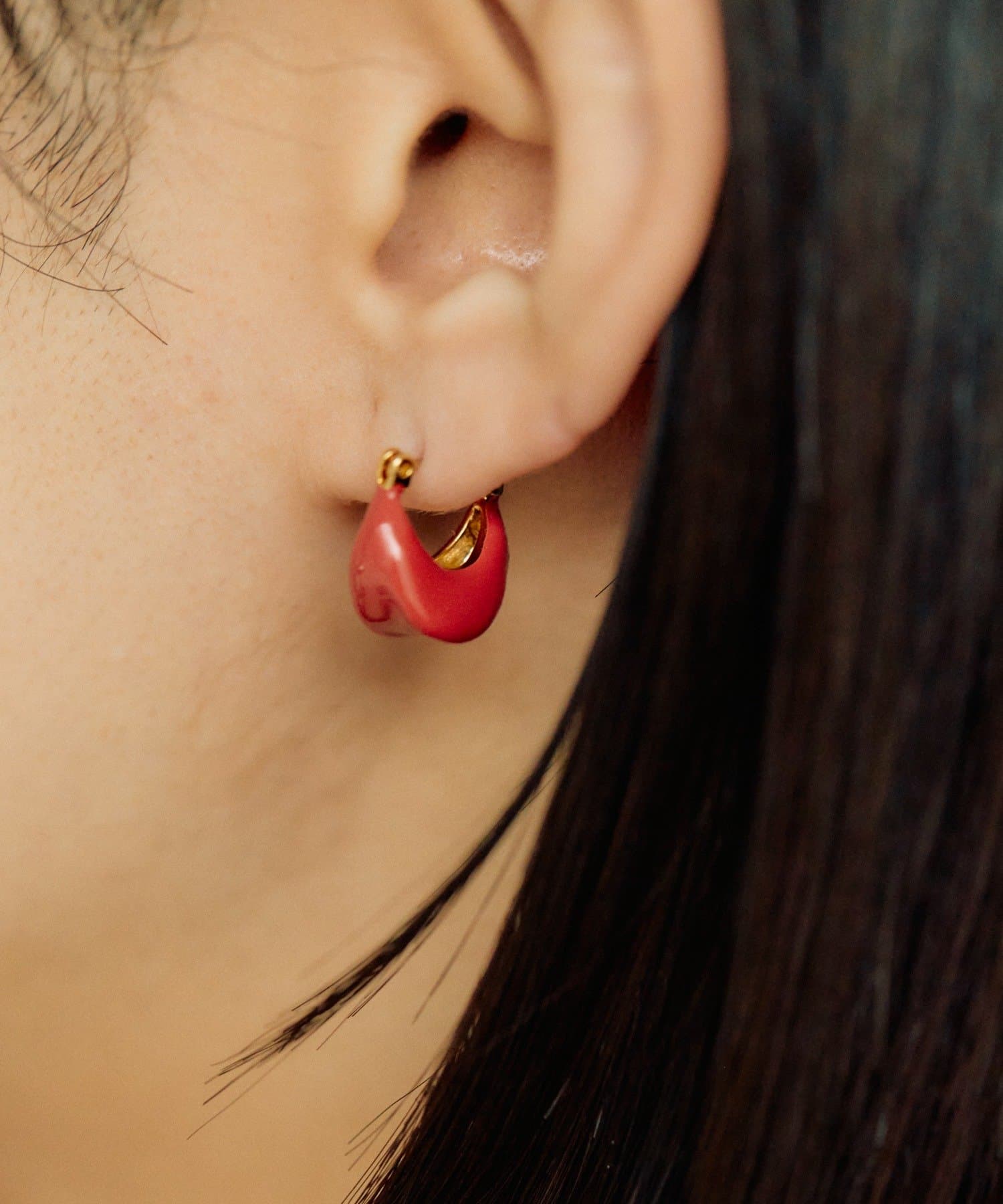 ear PAPILLONNER(イア パピヨネ) アクセントカラーピアス