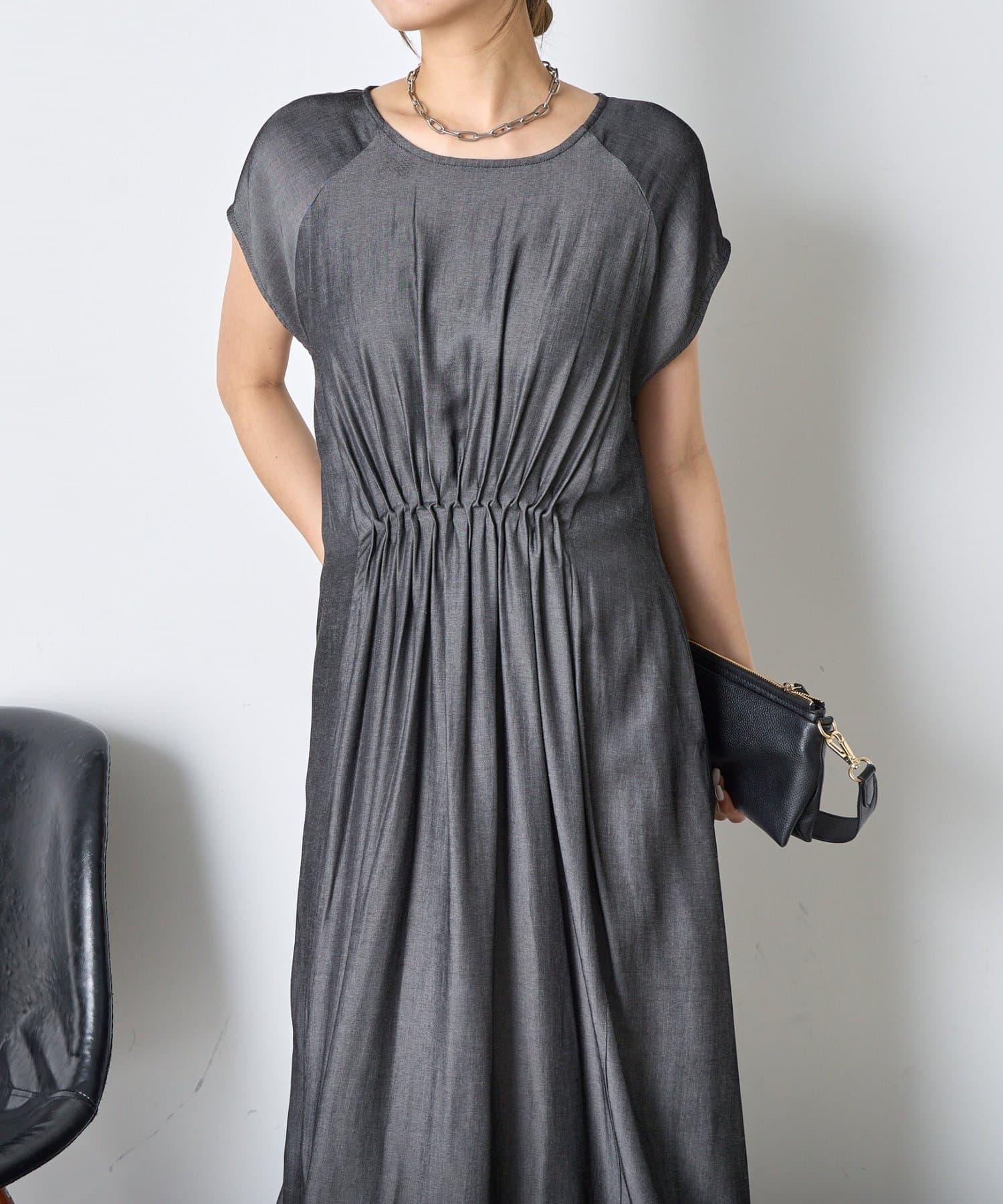 Jena　espace merveilleux(ジェナ　エスパスメルヴェイユ) フレンチスリーブギャザーワンピ