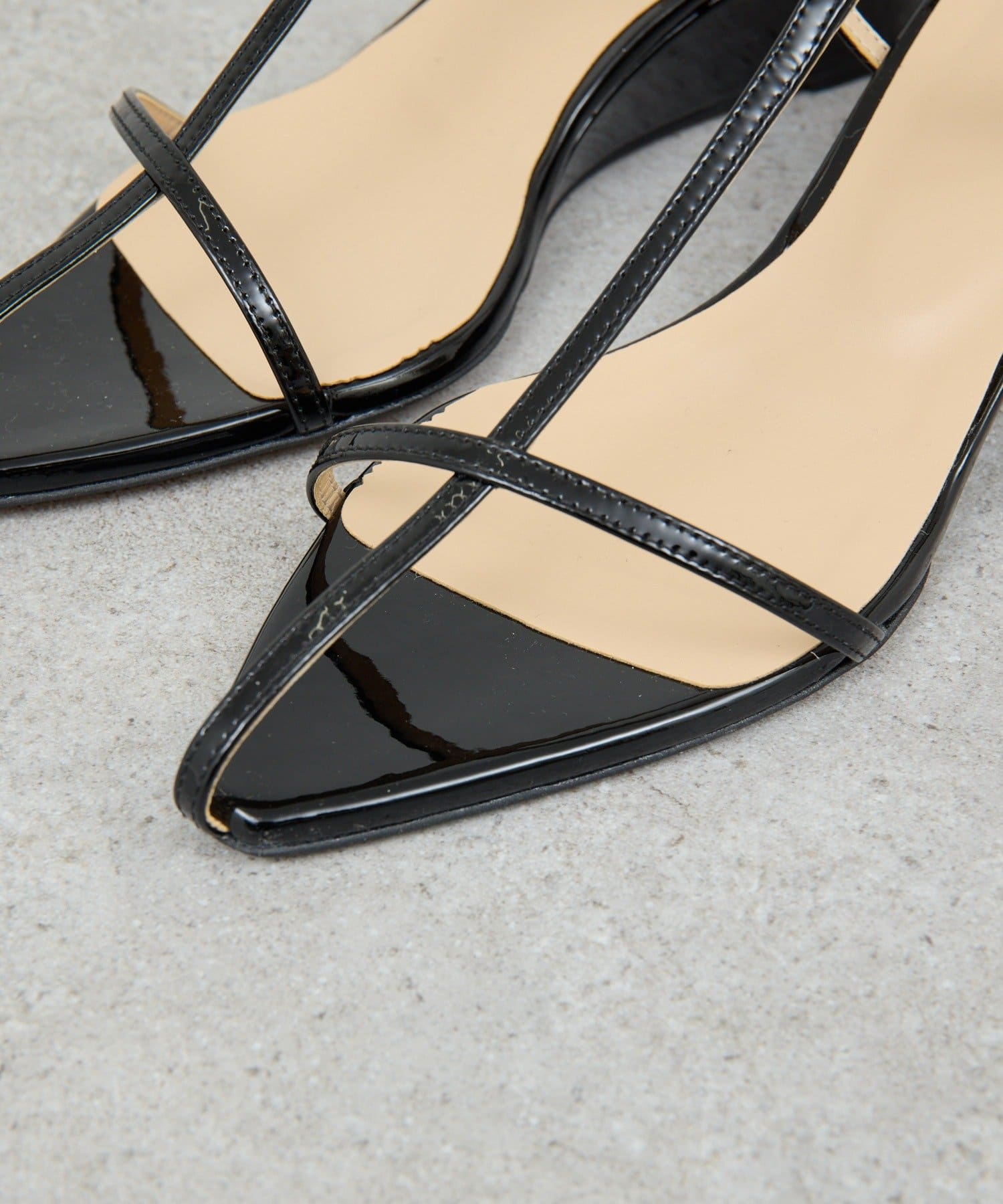 GALLARDAGALANTE(ガリャルダガランテ) 【2.718】ナローストラップサンダル