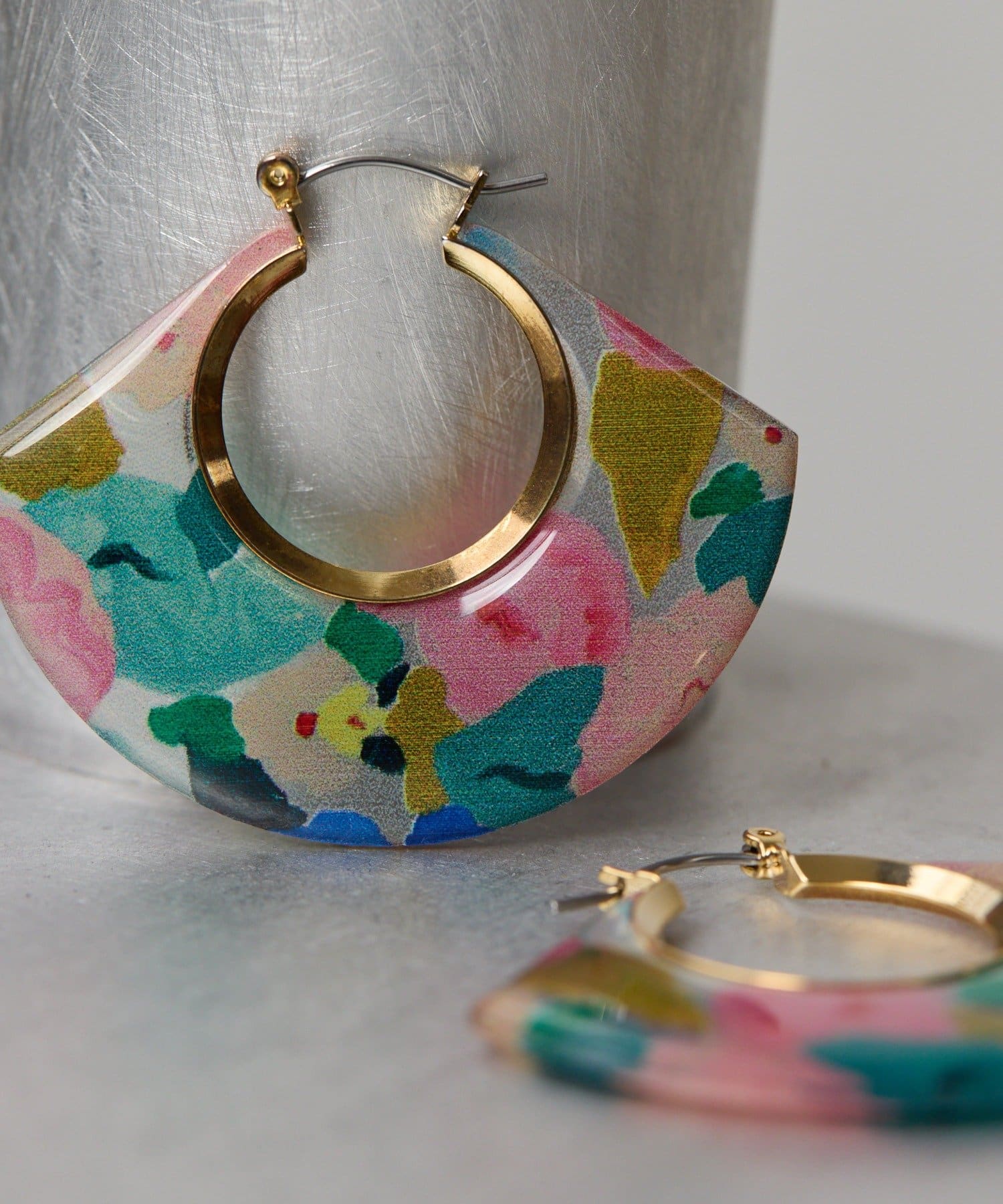 ear PAPILLONNER(イア パピヨネ) 《WEB限定》フローラルパターンピアス