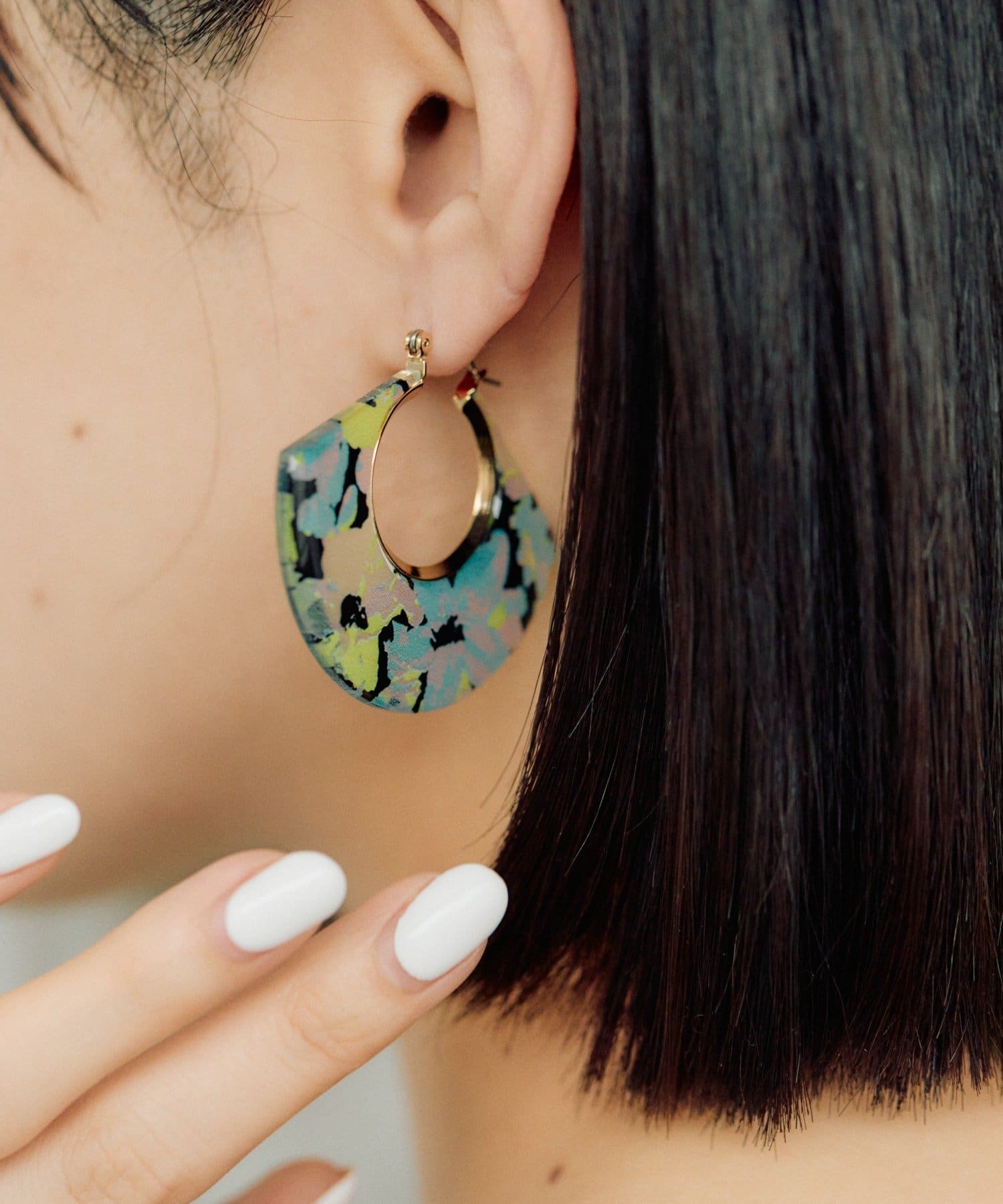 ear PAPILLONNER(イア パピヨネ) 《WEB限定》フローラルパターンピアス